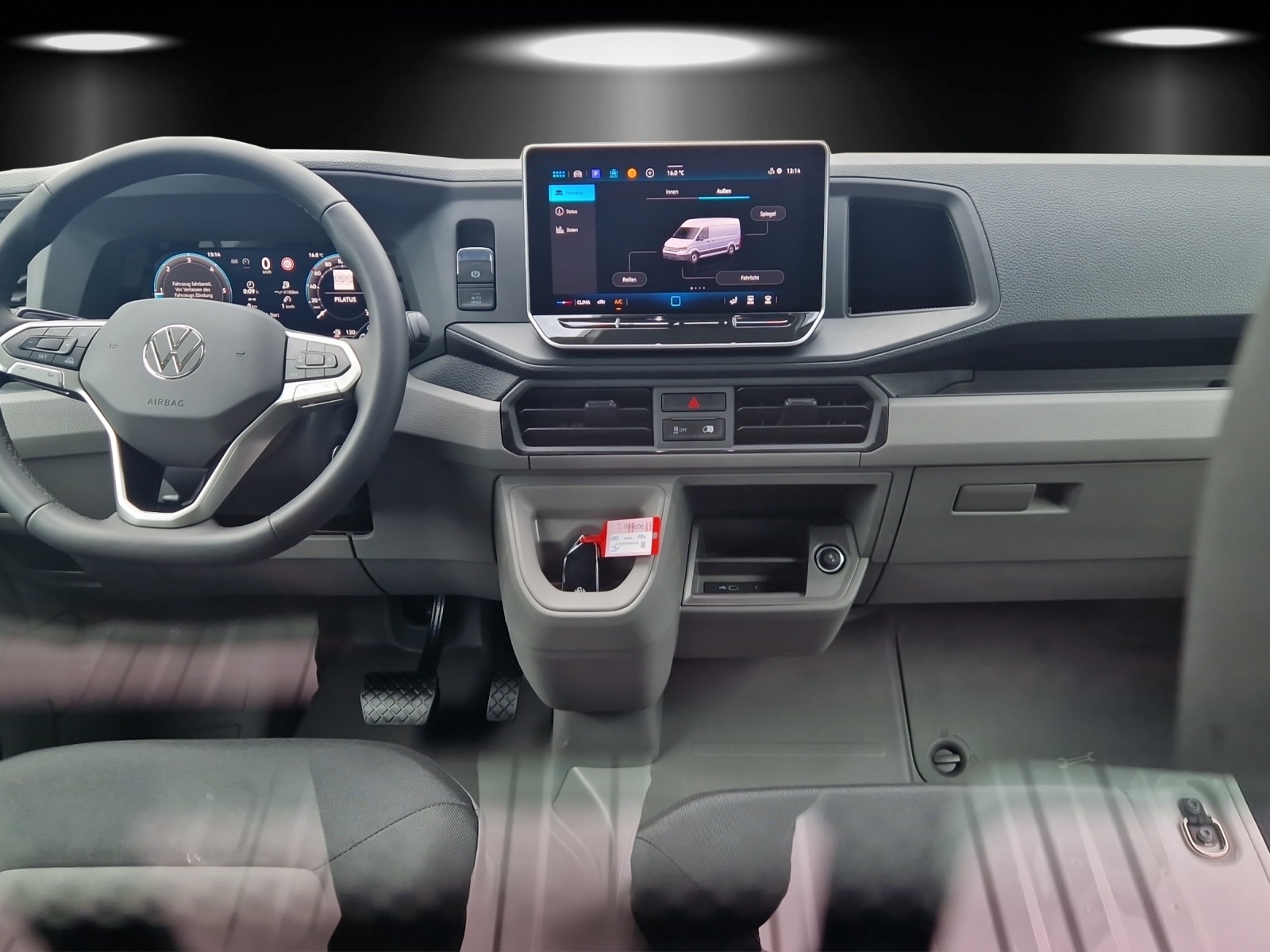 VW Crafter 35 2.0 TDI L3 HD A-image-11
