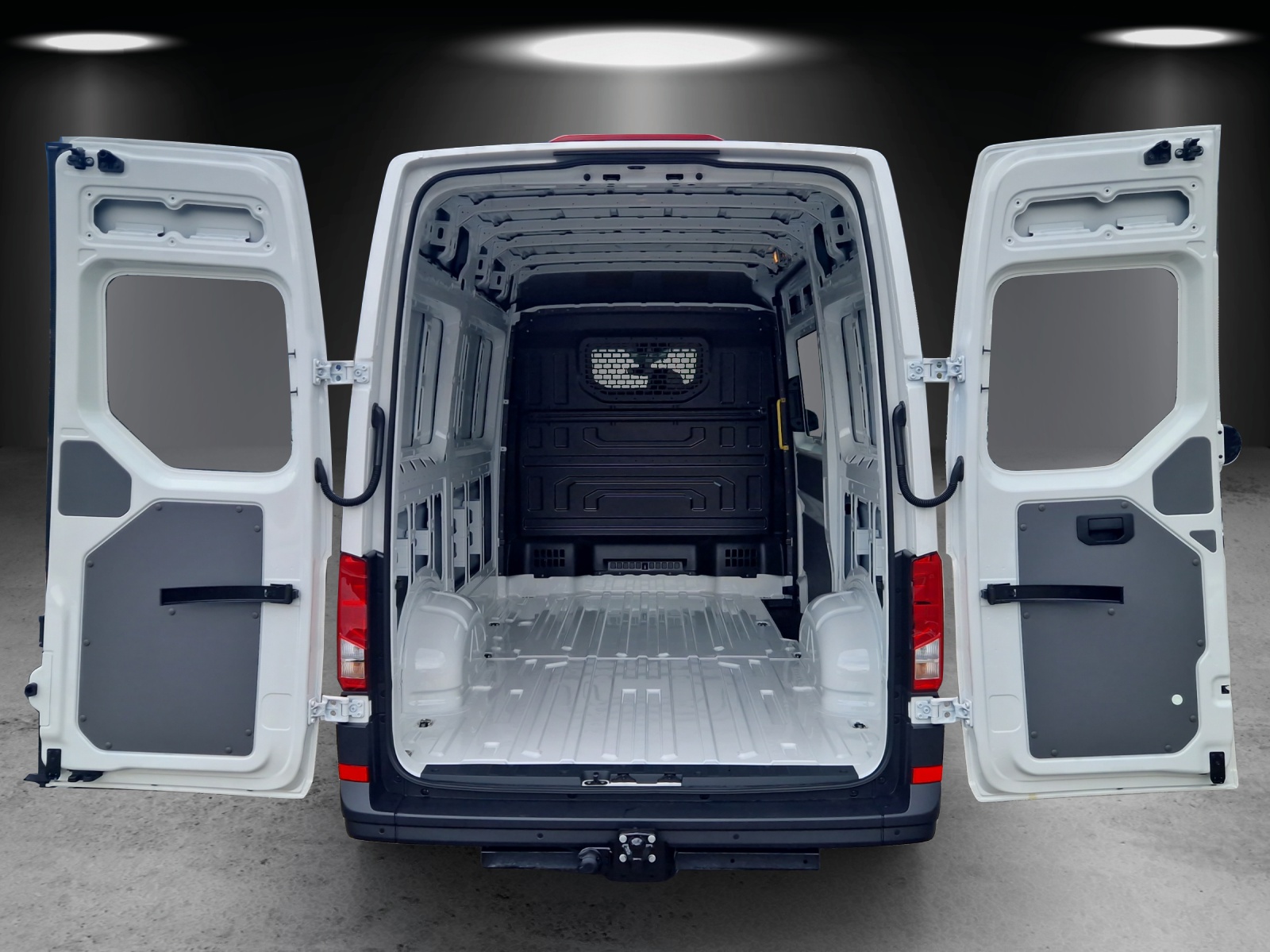 VW Crafter 35 2.0 TDI L3 HD A-image-6