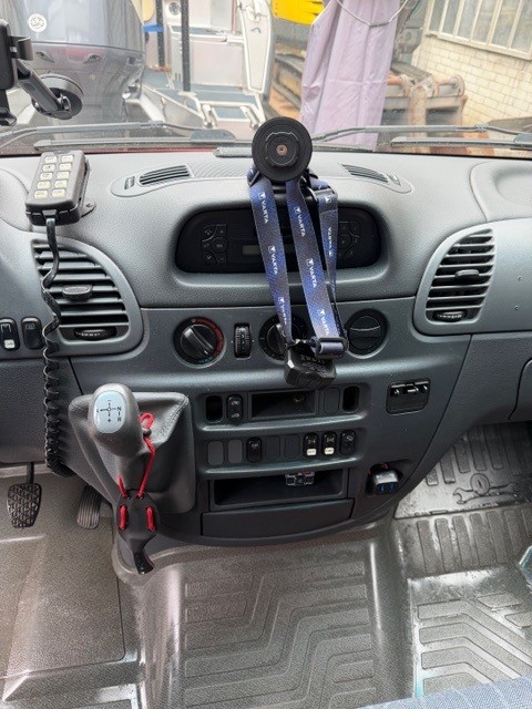 MERCEDES-BENZ 313 CDI 4x4-image-4