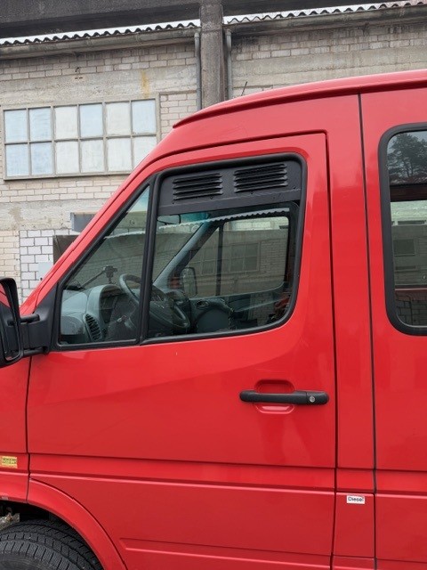 MERCEDES-BENZ 313 CDI 4x4-image-9