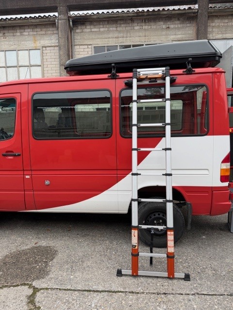 MERCEDES-BENZ 313 CDI 4x4-image-2
