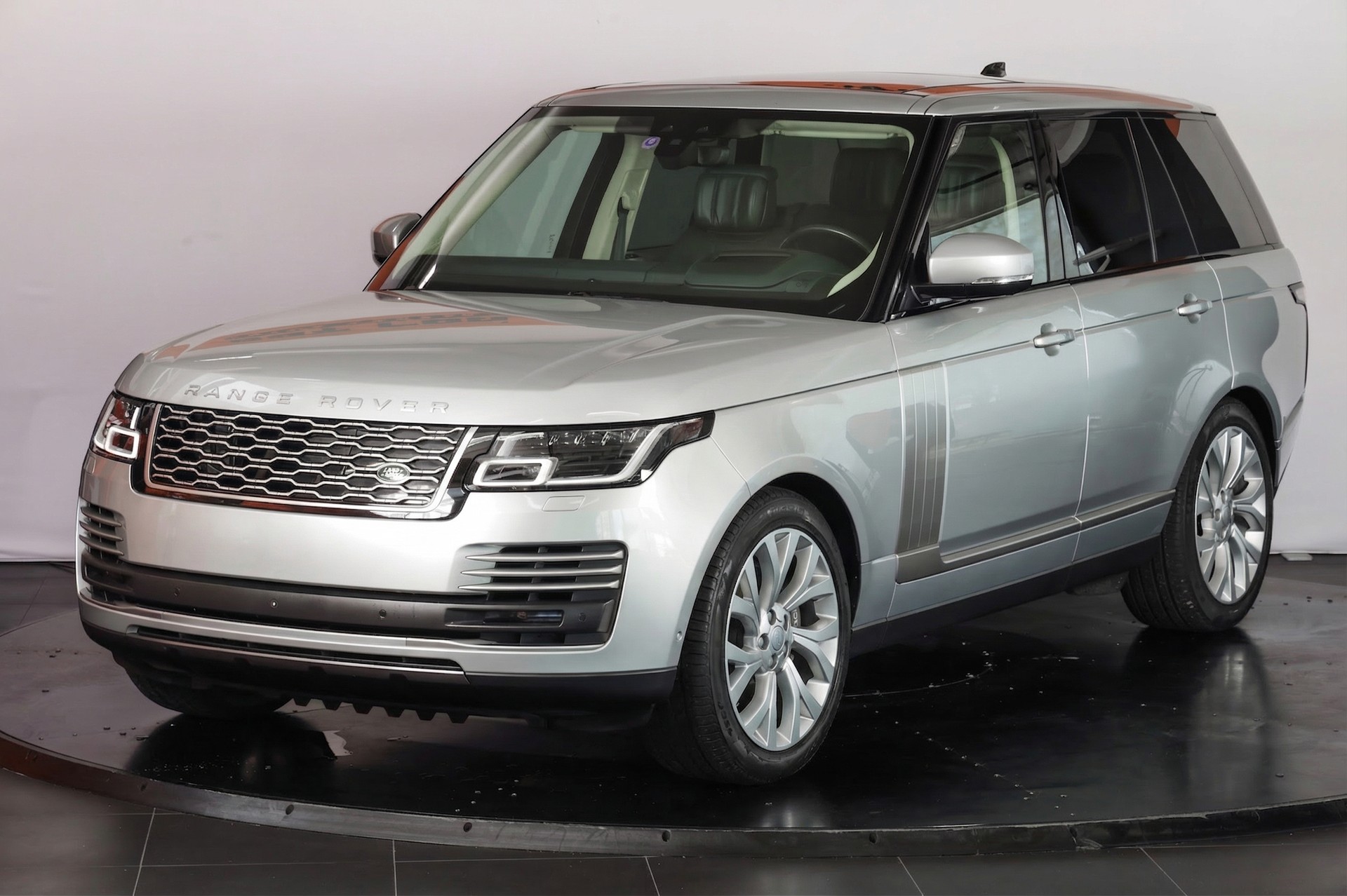 LAND ROVER Range Rover 2.0 Si4 P400e PHEV AutobiographyAutomatic-showroom-element-3