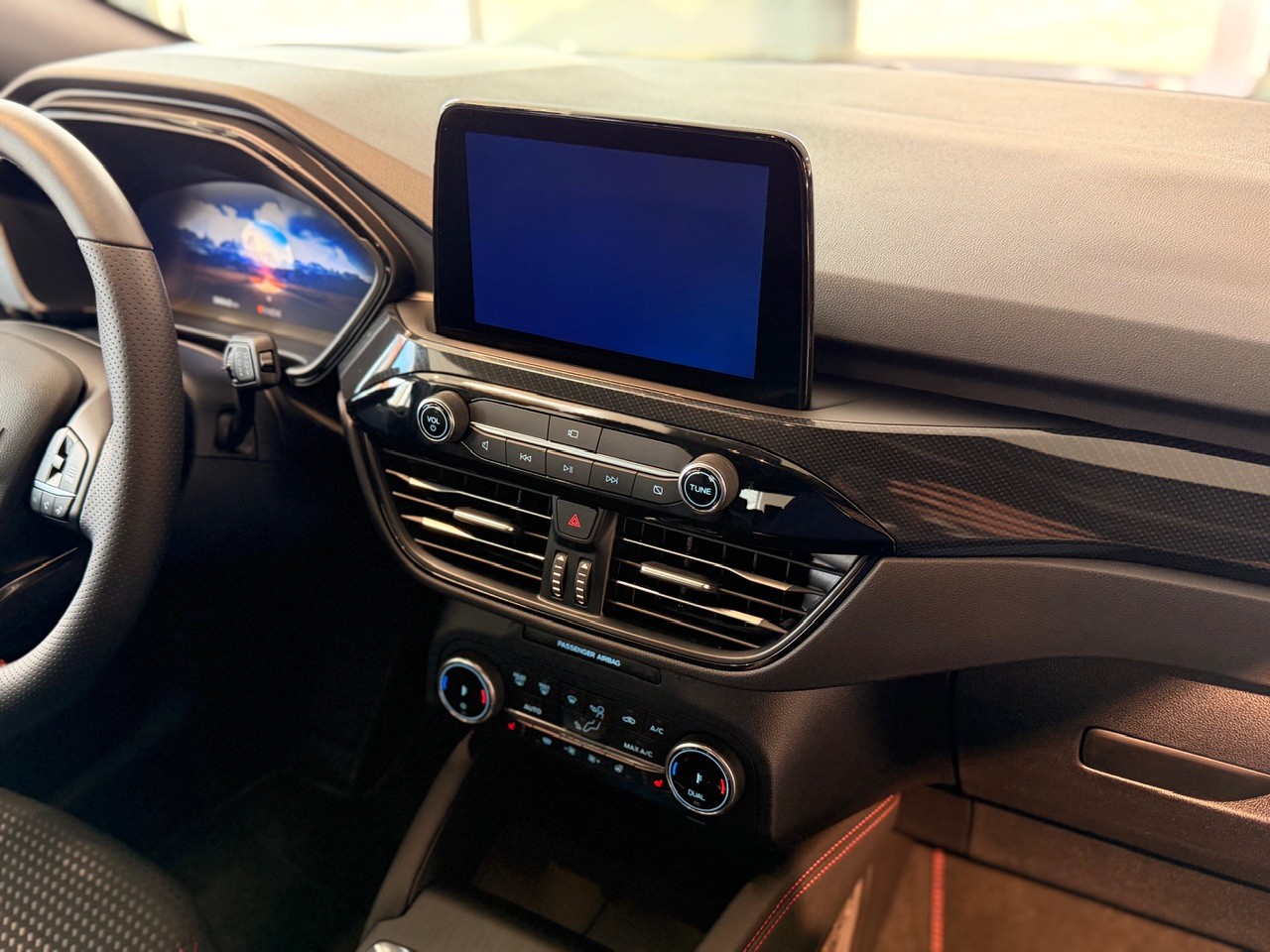 FORD Kuga 2.0 TDCi EcoBlue ST-Line 2WD-image-26