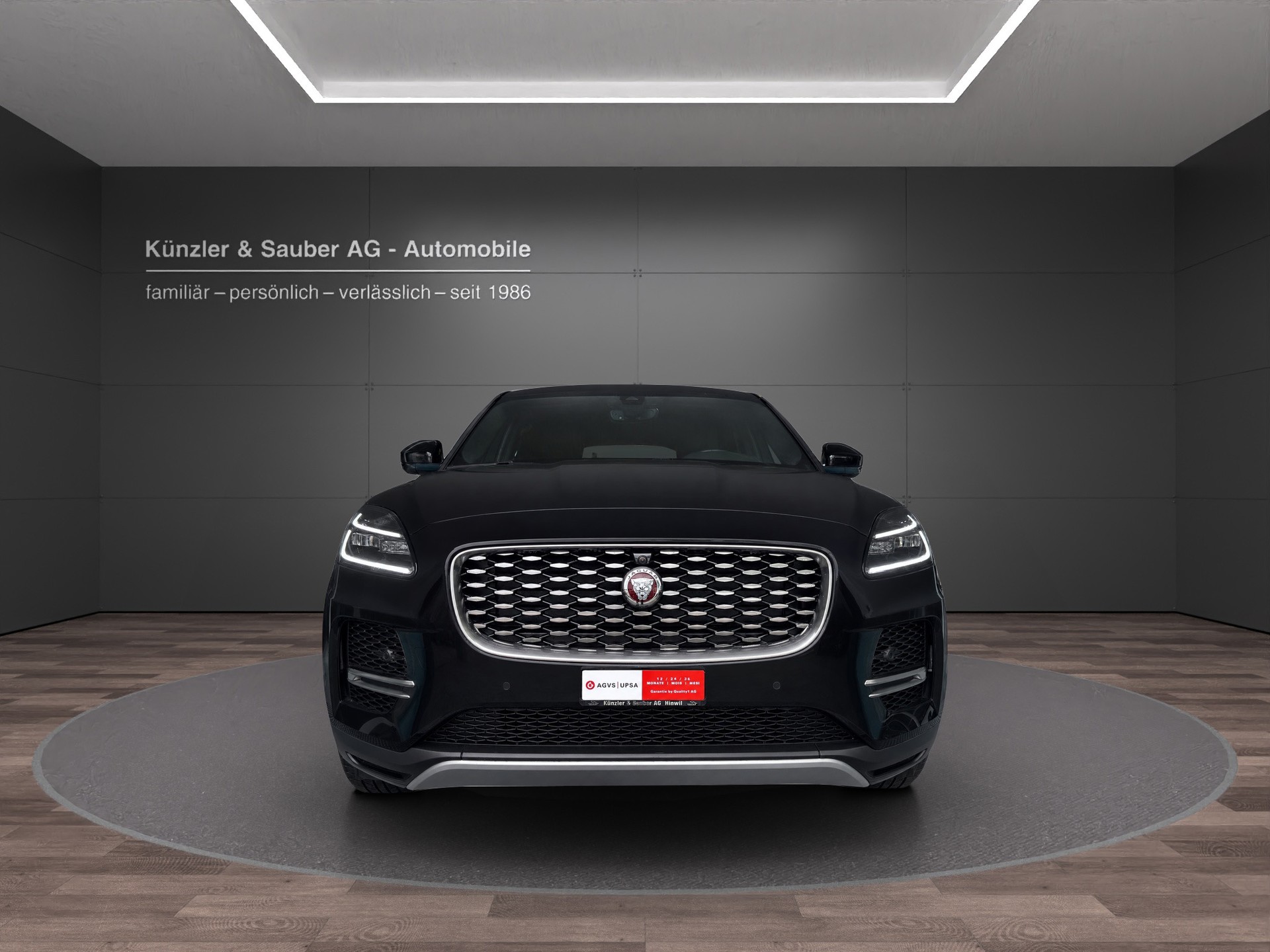 JAGUAR E-Pace 2.0 P200 AWD S-image-2