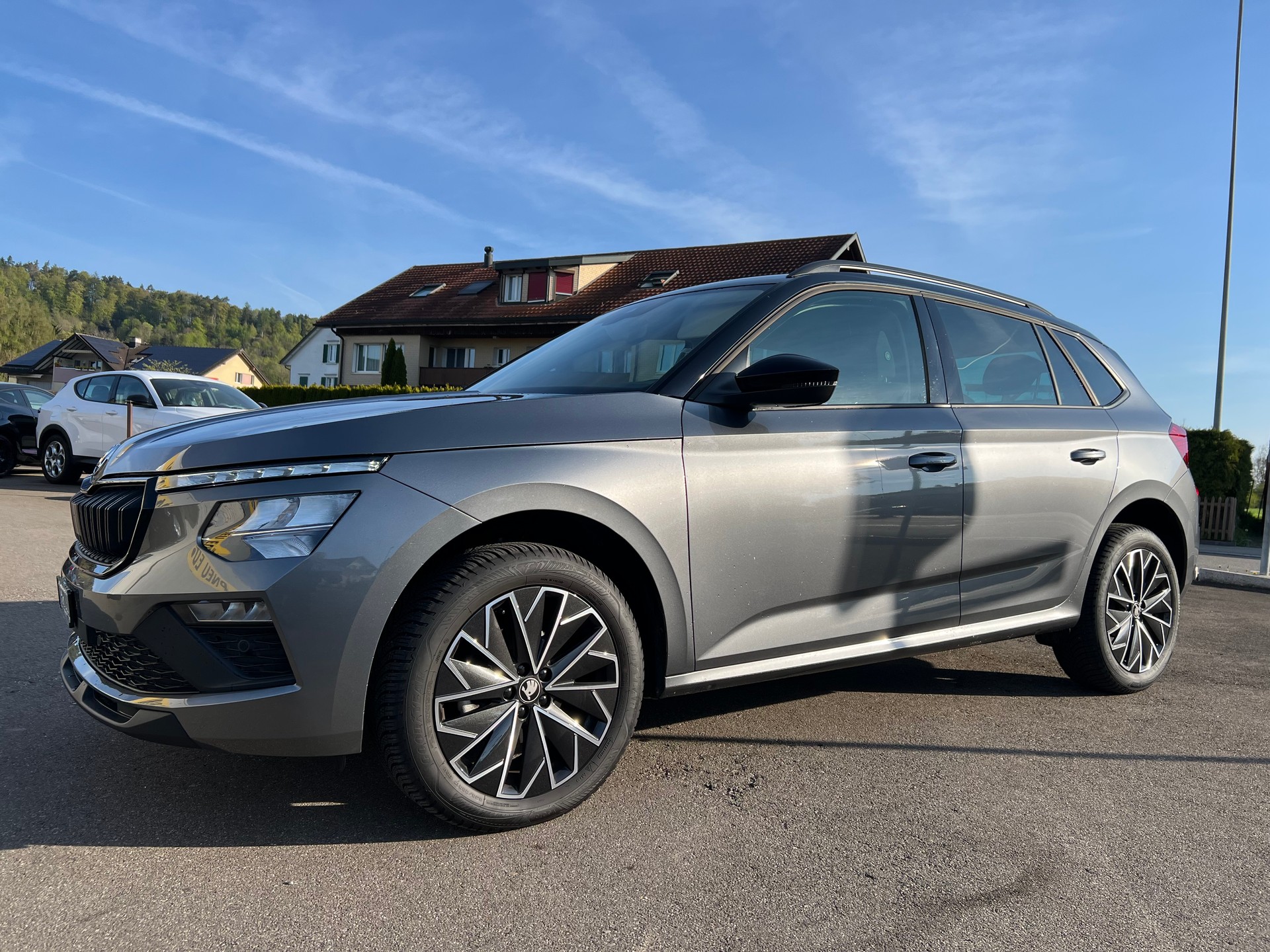 SKODA Kamiq 1.5 TSI 150 ACT DSG 130 Edition-image-0