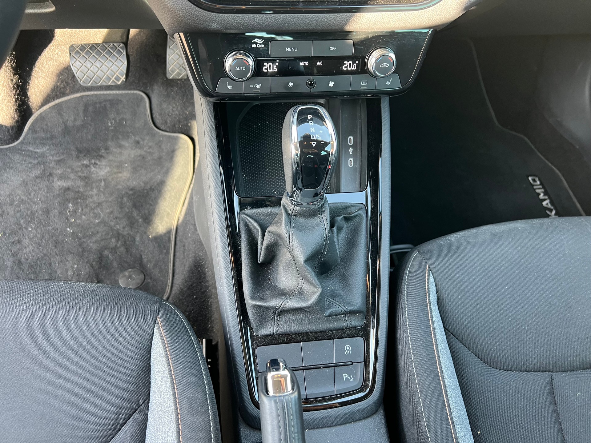 SKODA Kamiq 1.5 TSI 150 ACT DSG 130 Edition-image-17