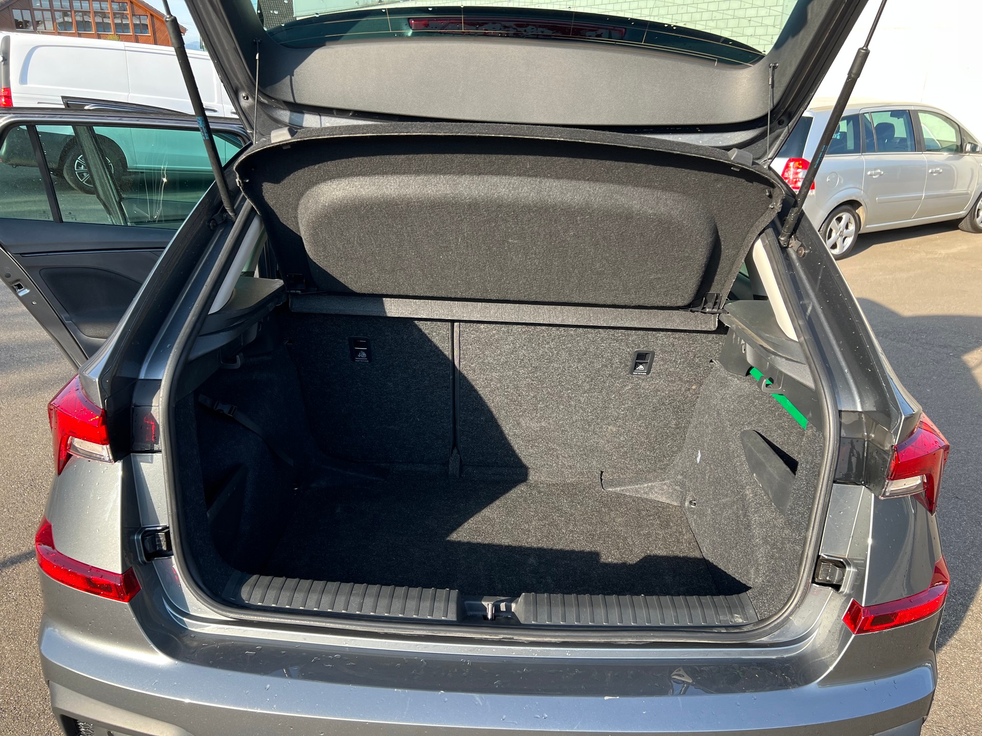 SKODA Kamiq 1.5 TSI 150 ACT DSG 130 Edition-image-16