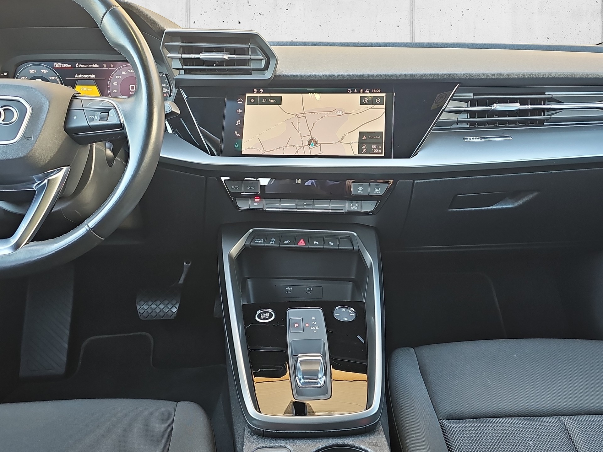 AUDI A3 Sportback 40 TFSI e S-tronic-image-18