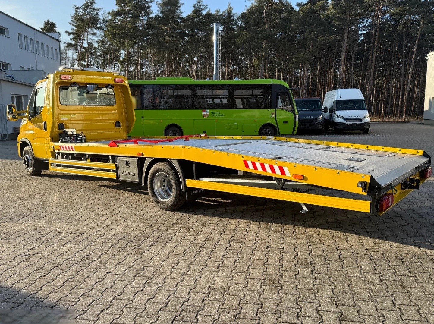 IVECO 72 C 21H A8 Autotransporter-image-7