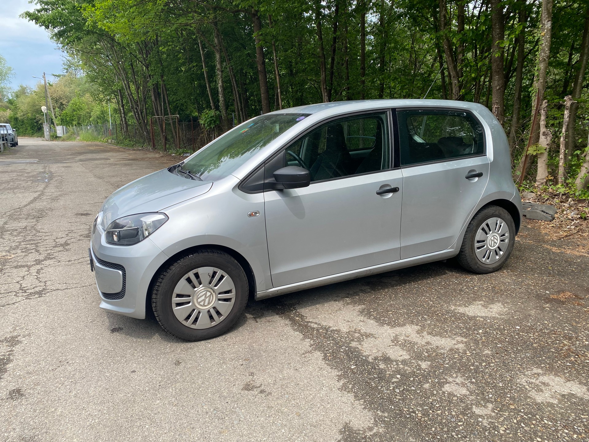 VW Up 1.0 BMT move up-image-4