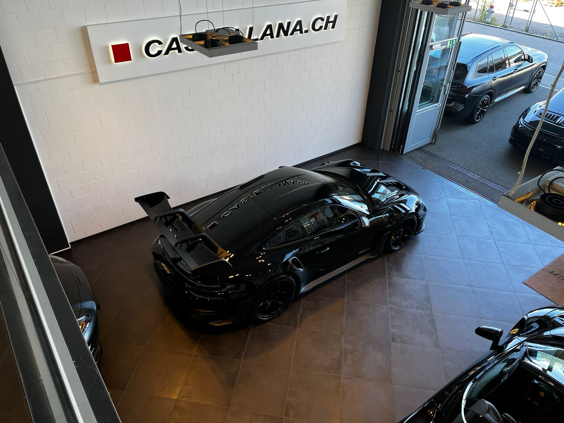 PORSCHE 911 GT3 RS-image-5