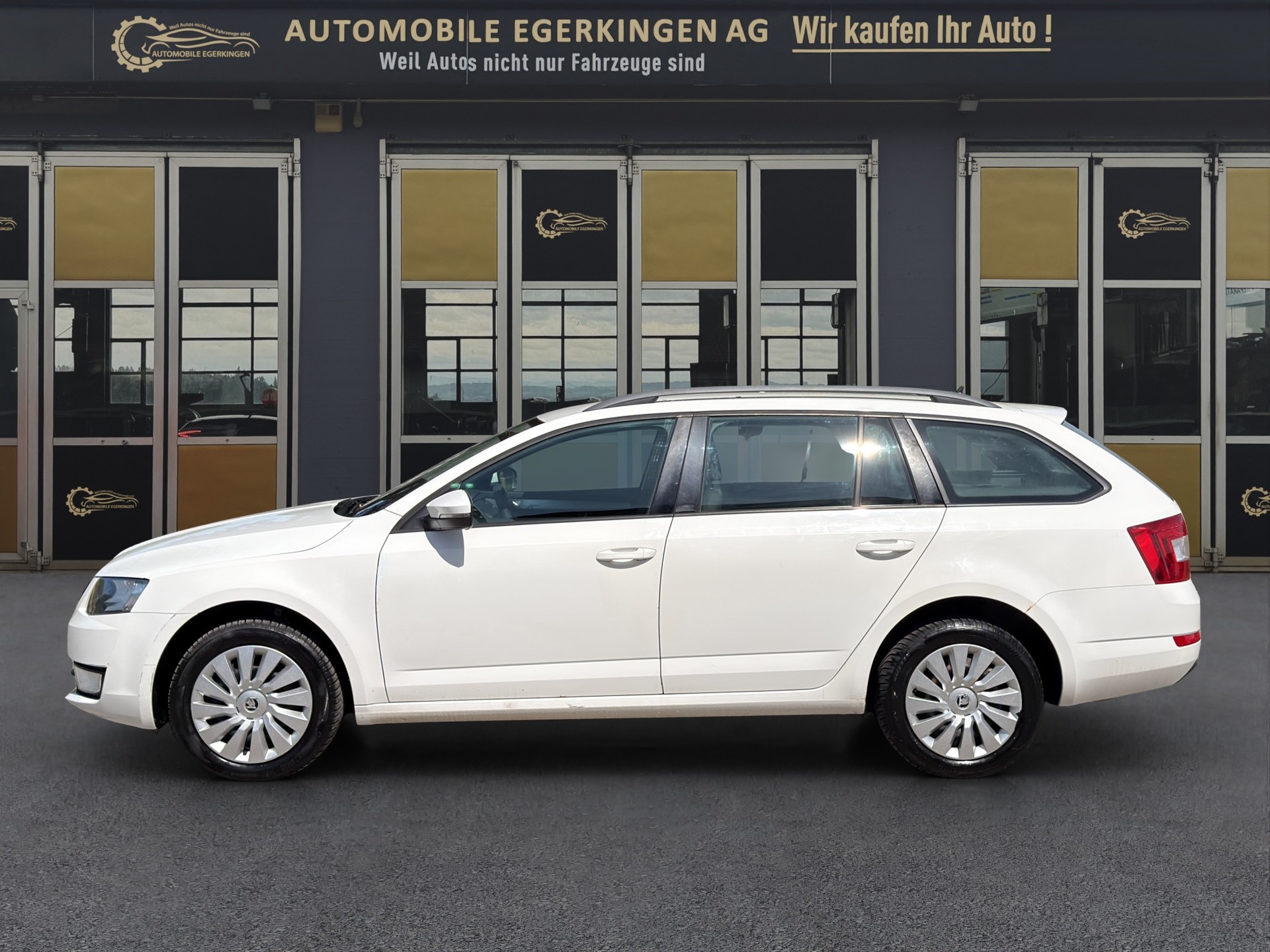 SKODA Octavia Combi 1.8 TSI Ambition 4x4 DSG-image-7