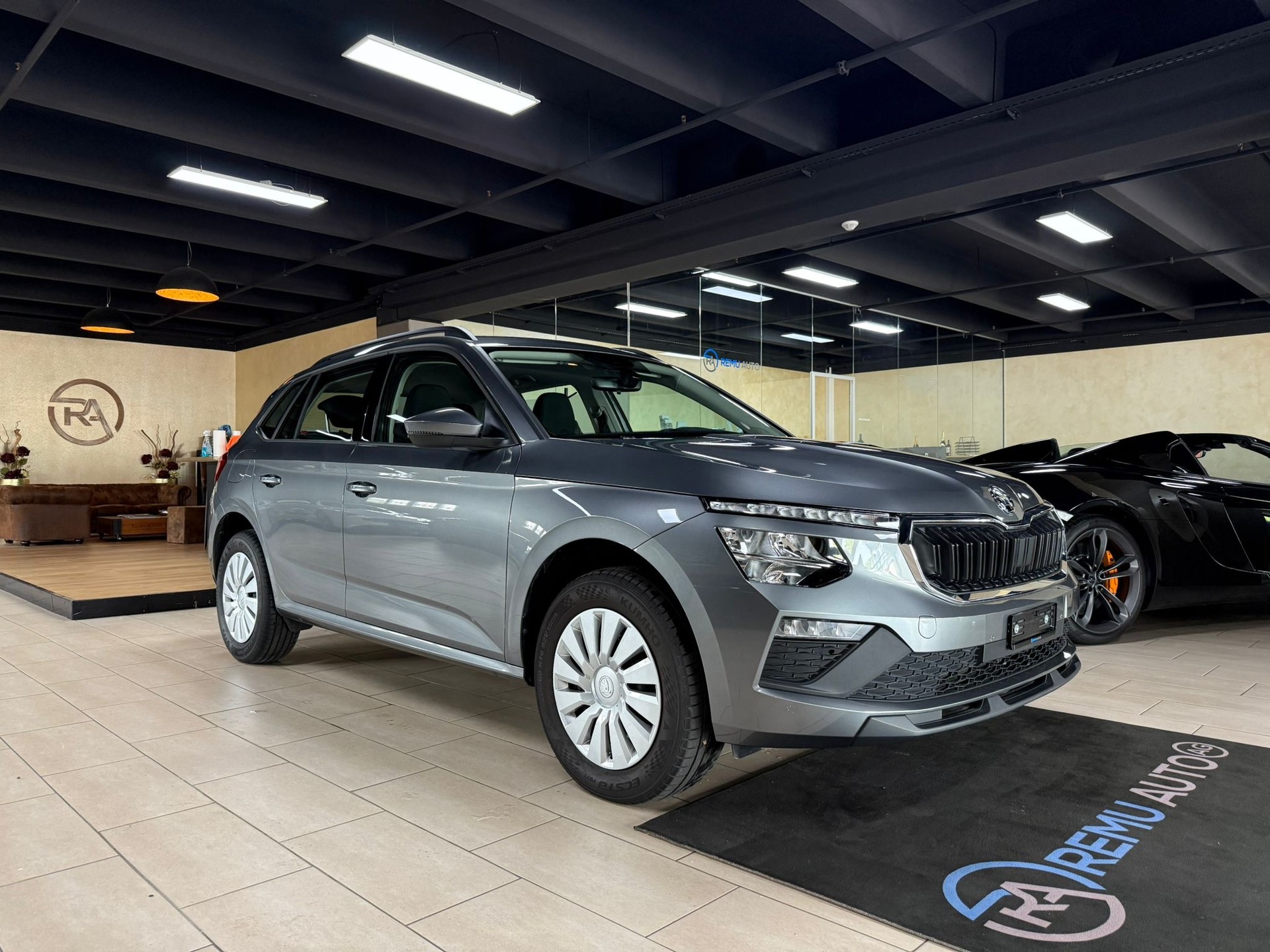 SKODA Kamiq 1.0 TSI Selection DSG-image-0