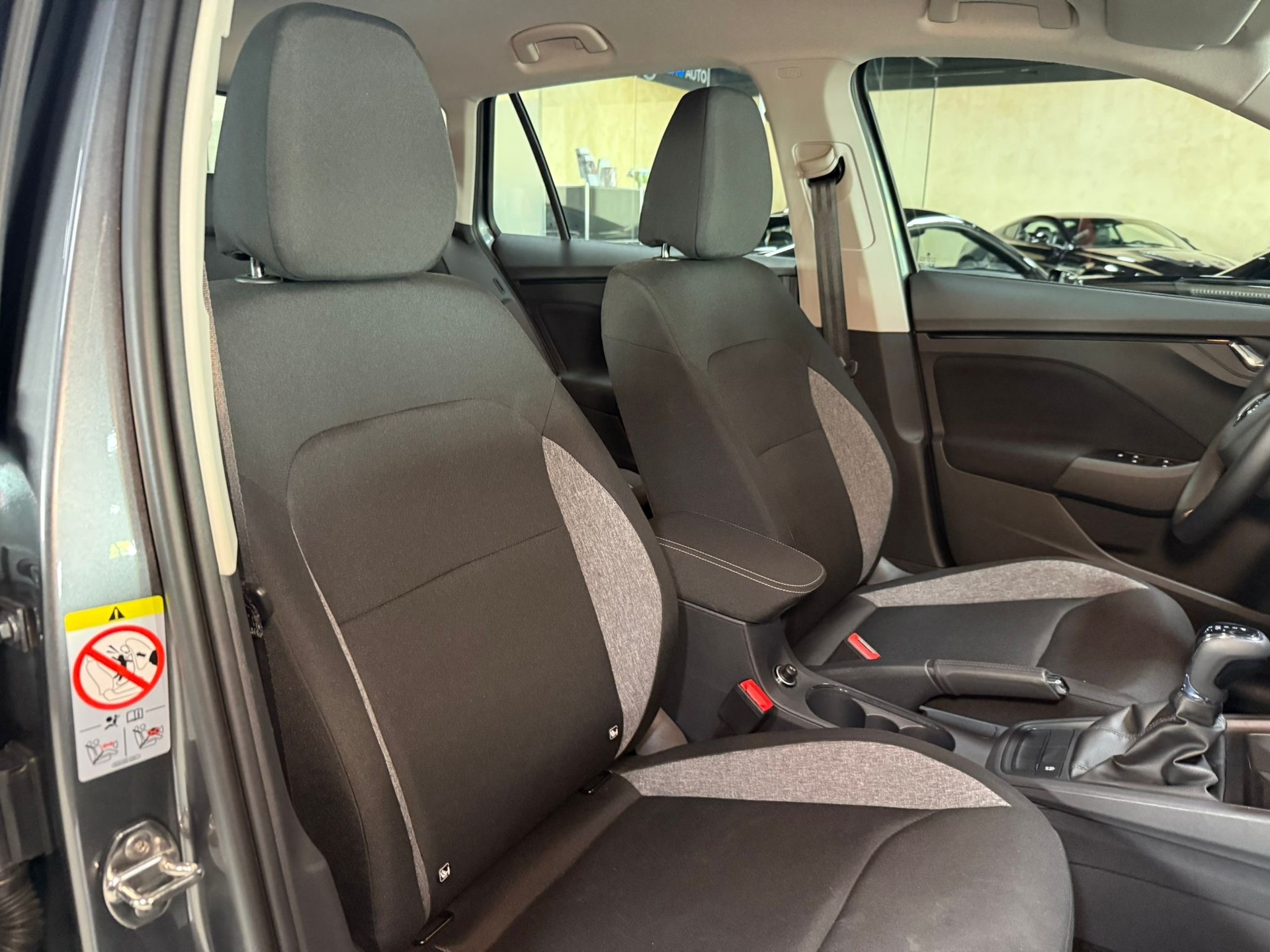 SKODA Kamiq 1.0 TSI Selection DSG-image-11