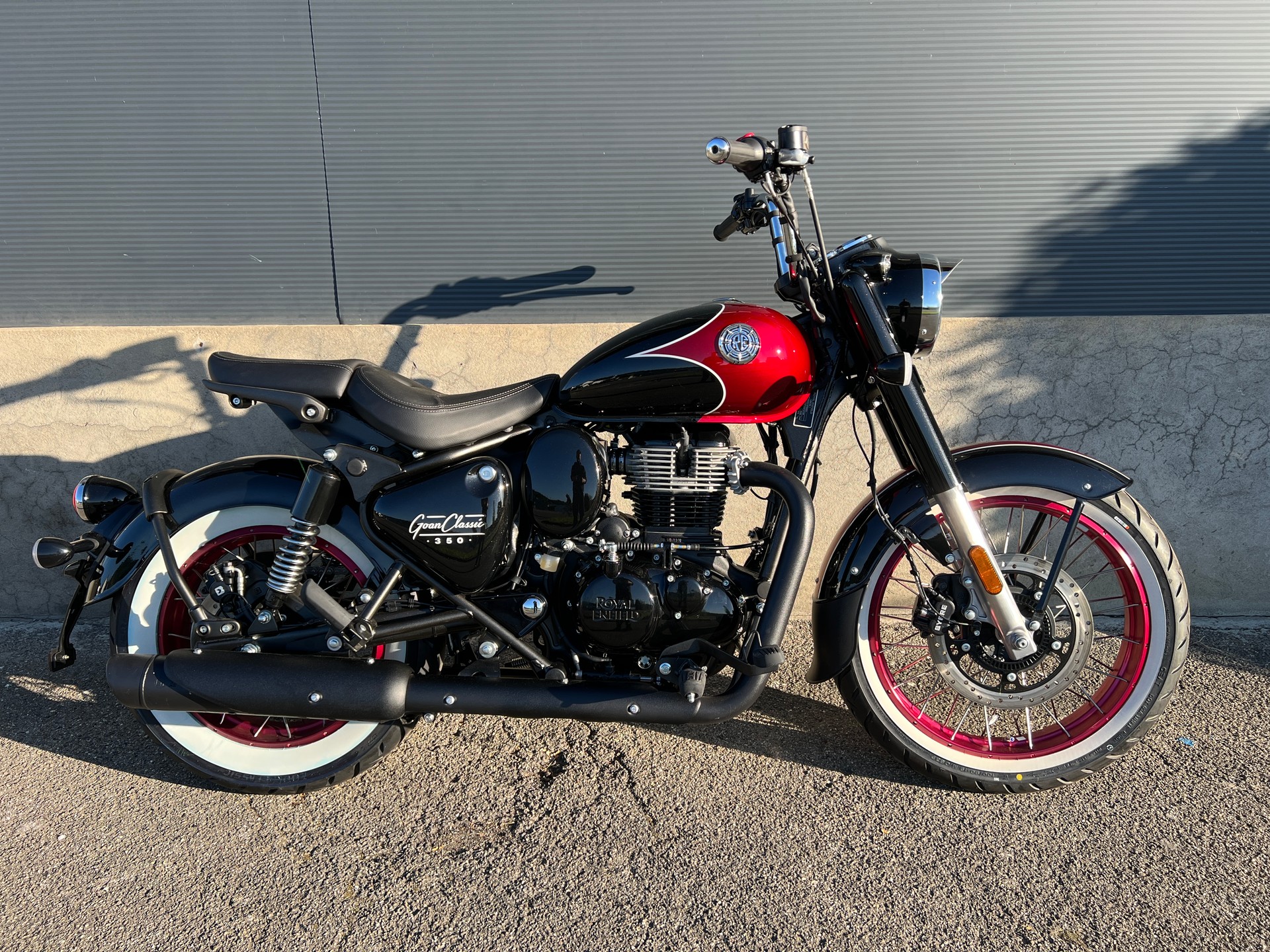 ROYAL ENFIELD Classic 350 Chrome