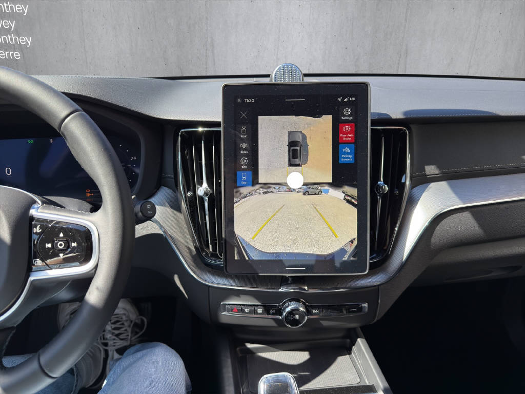 VOLVO XC60 2.0 T6 TE Black Edition eAWD-image-10
