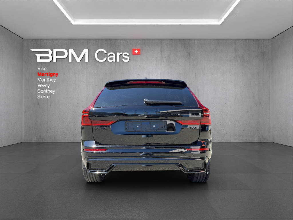VOLVO XC60 2.0 T6 TE Black Edition eAWD-image-4