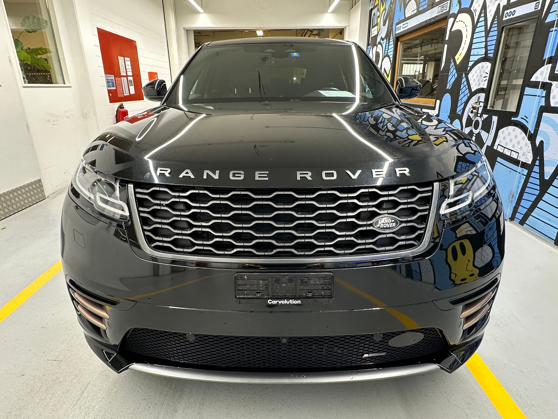 LAND ROVER Range Rover Velar R-Dynamic P 250 SE Automatic-image-1