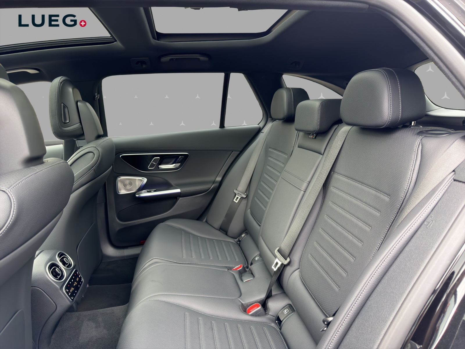 MERCEDES-BENZ C 220 d T 4 Matic Swiss Star-image-13