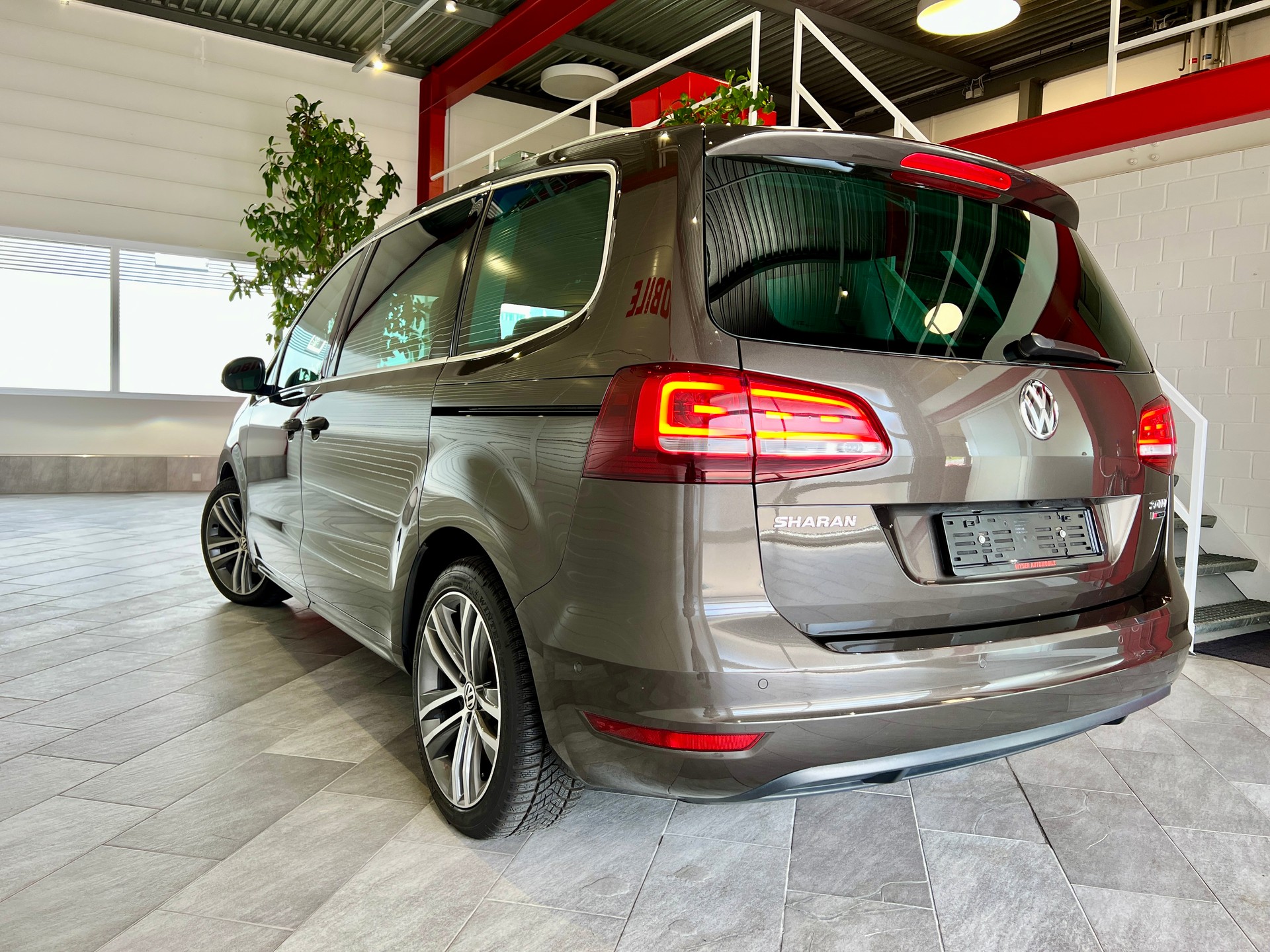 VW Sharan 2.0 TDI BMT Highline 4Motion DSG-image-3