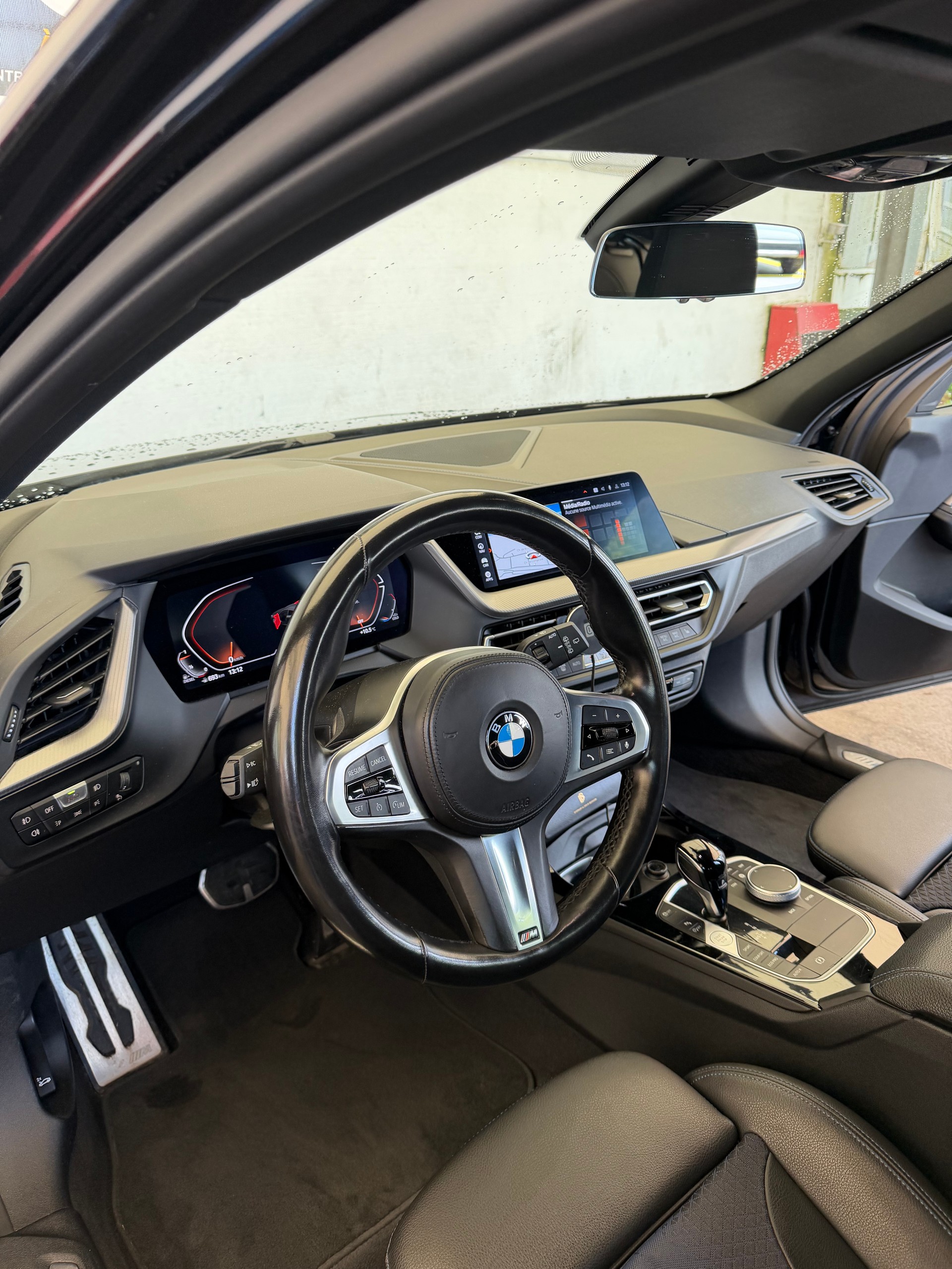 BMW 120d xDrive-image-4