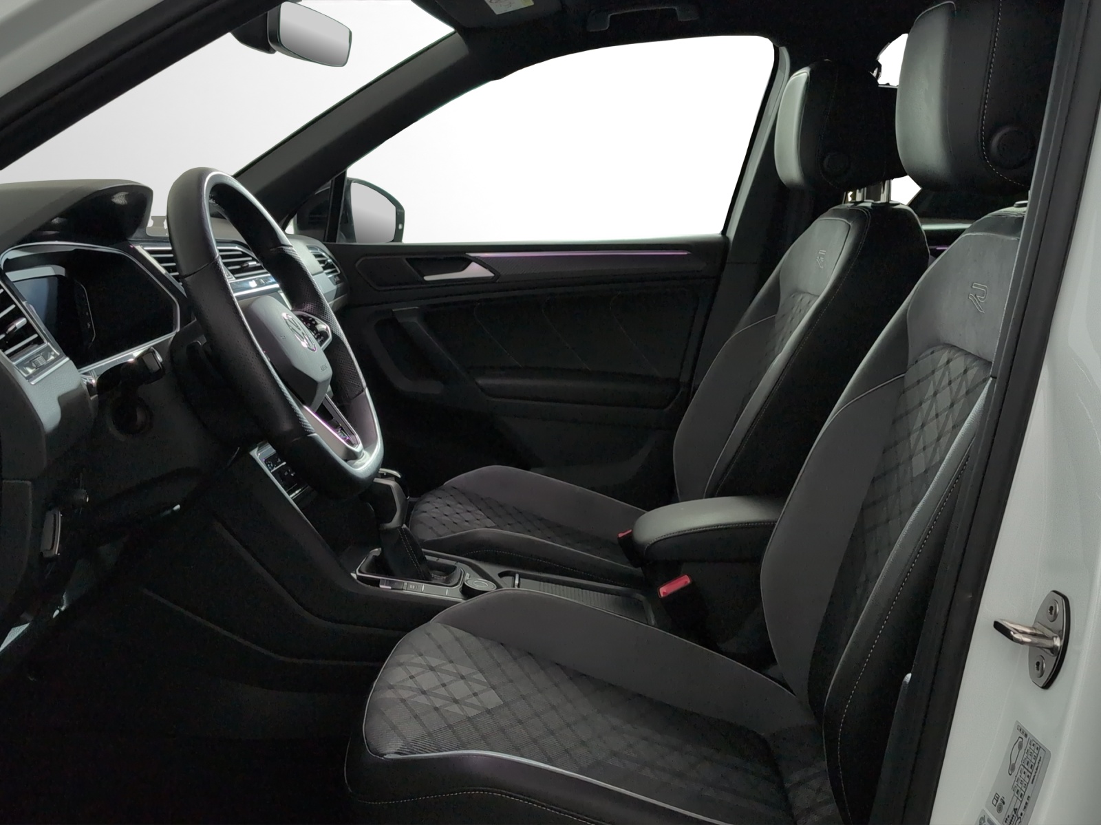 VW Tiguan 2.0TSI R-Line 4Motion DSG-image-6