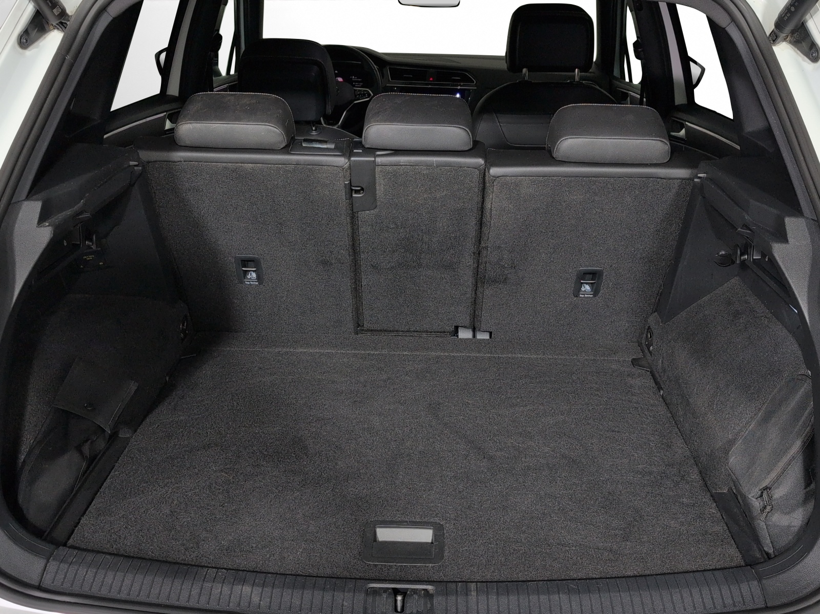 VW Tiguan 2.0TSI R-Line 4Motion DSG-image-15
