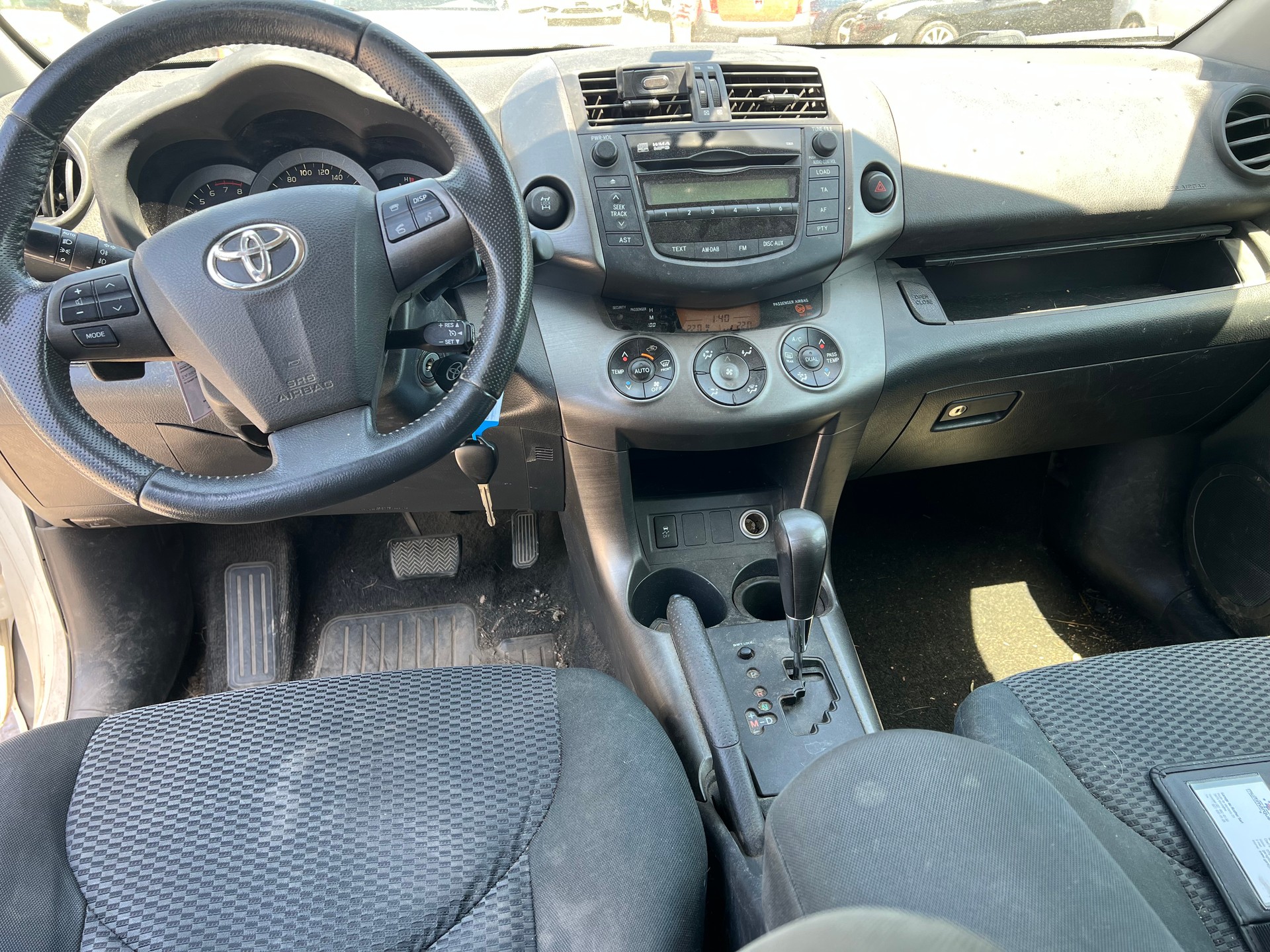 TOYOTA RAV-4 2.0 16V Linea Terra-image-6
