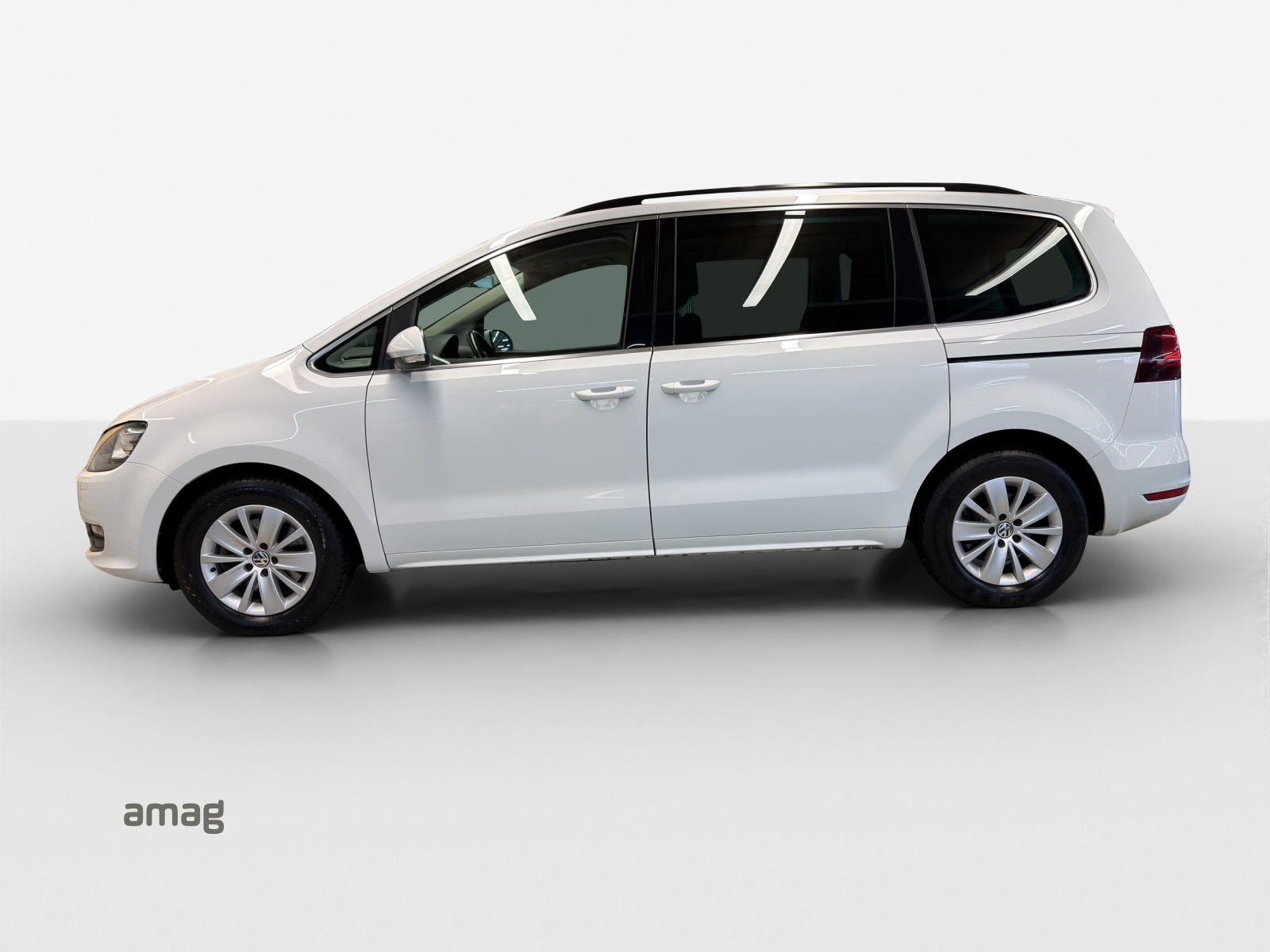 VW Sharan 2.0 TDI BMT Comfortline DSG-image-1