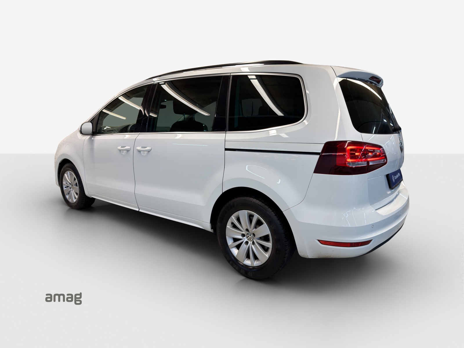 VW Sharan 2.0 TDI BMT Comfortline DSG-image-2