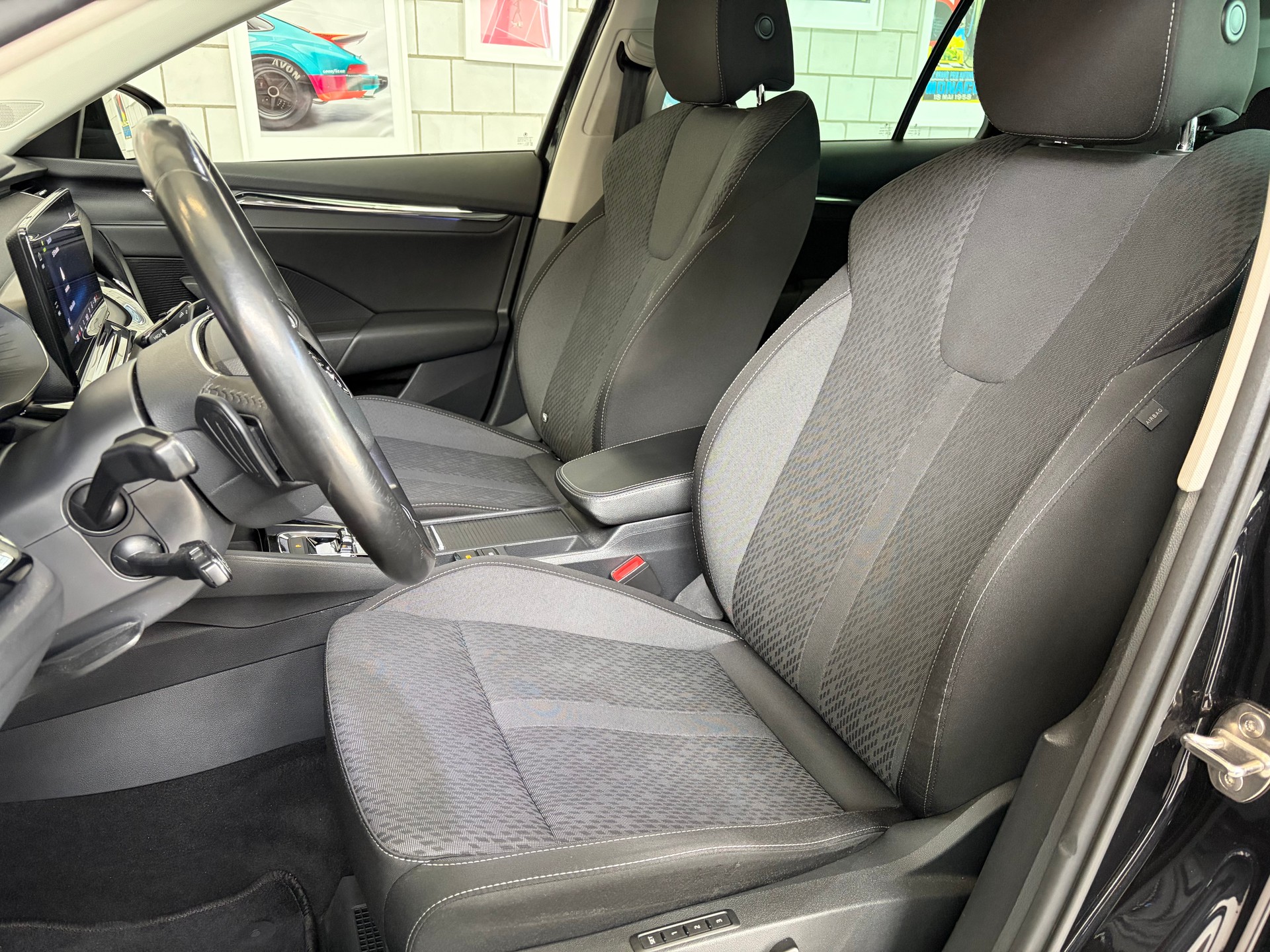 SKODA Octavia Combi 1.5 TSI mHEV DSG Style-image-6