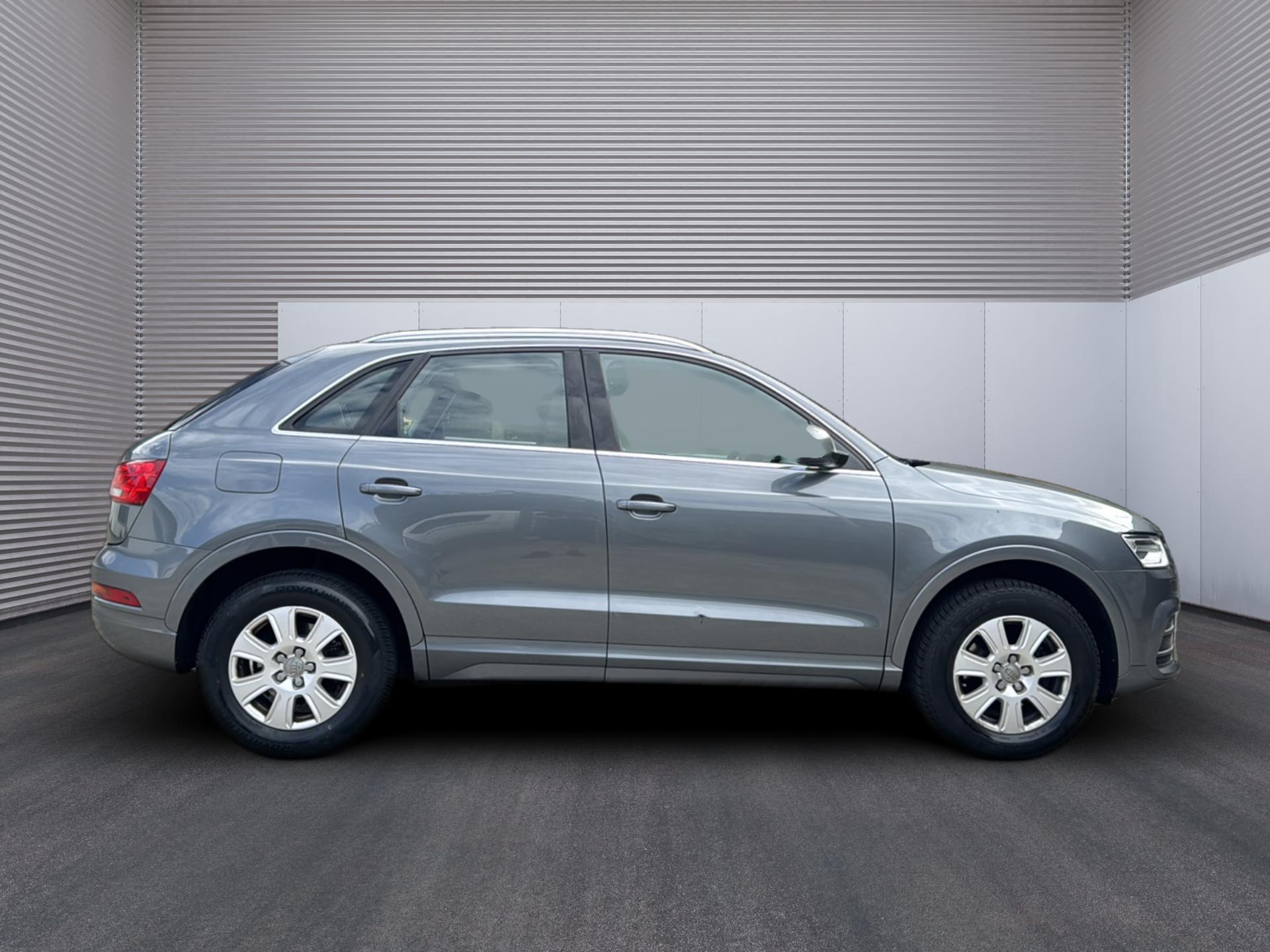 AUDI Q3 1.4 TFSI S-tronic-image-3