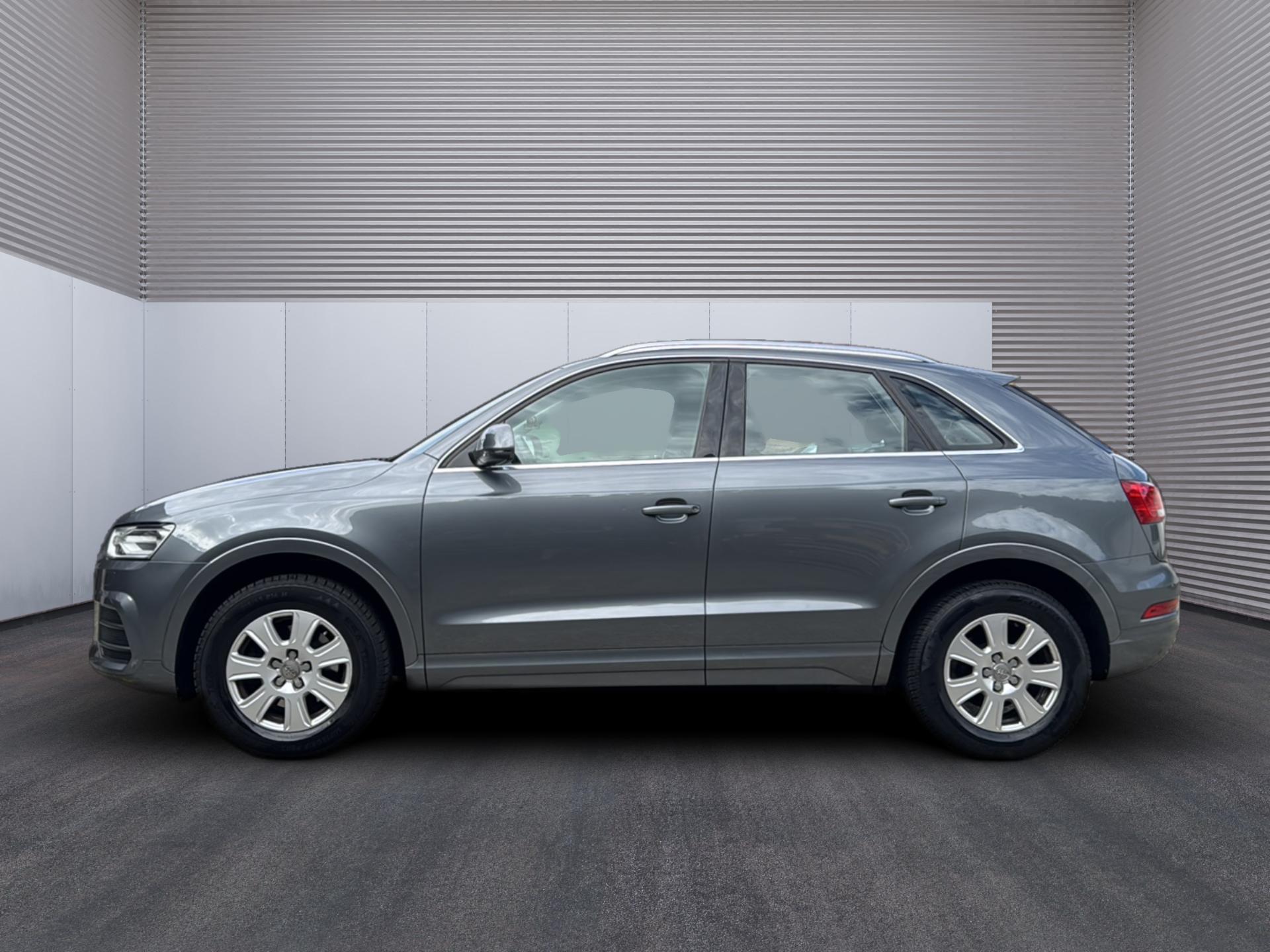 AUDI Q3 1.4 TFSI S-tronic-image-1