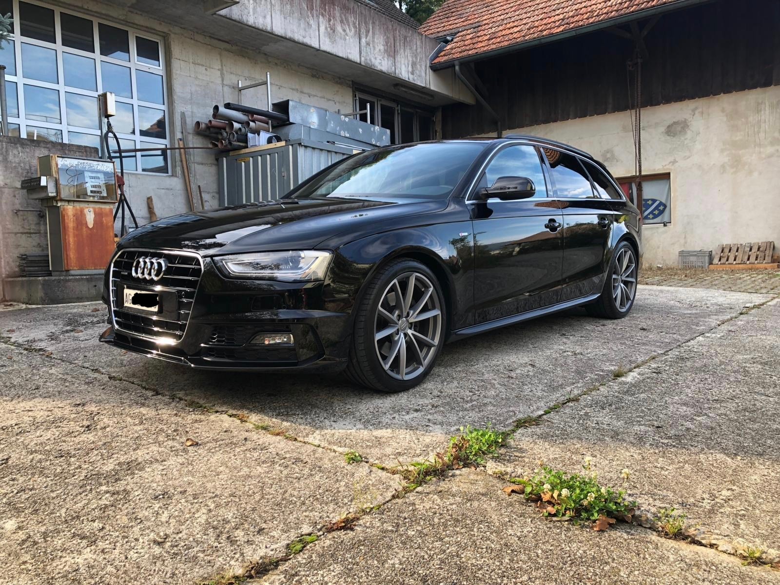 AUDI 2.0 TFSI 225 quat. S-Tronic-image-3