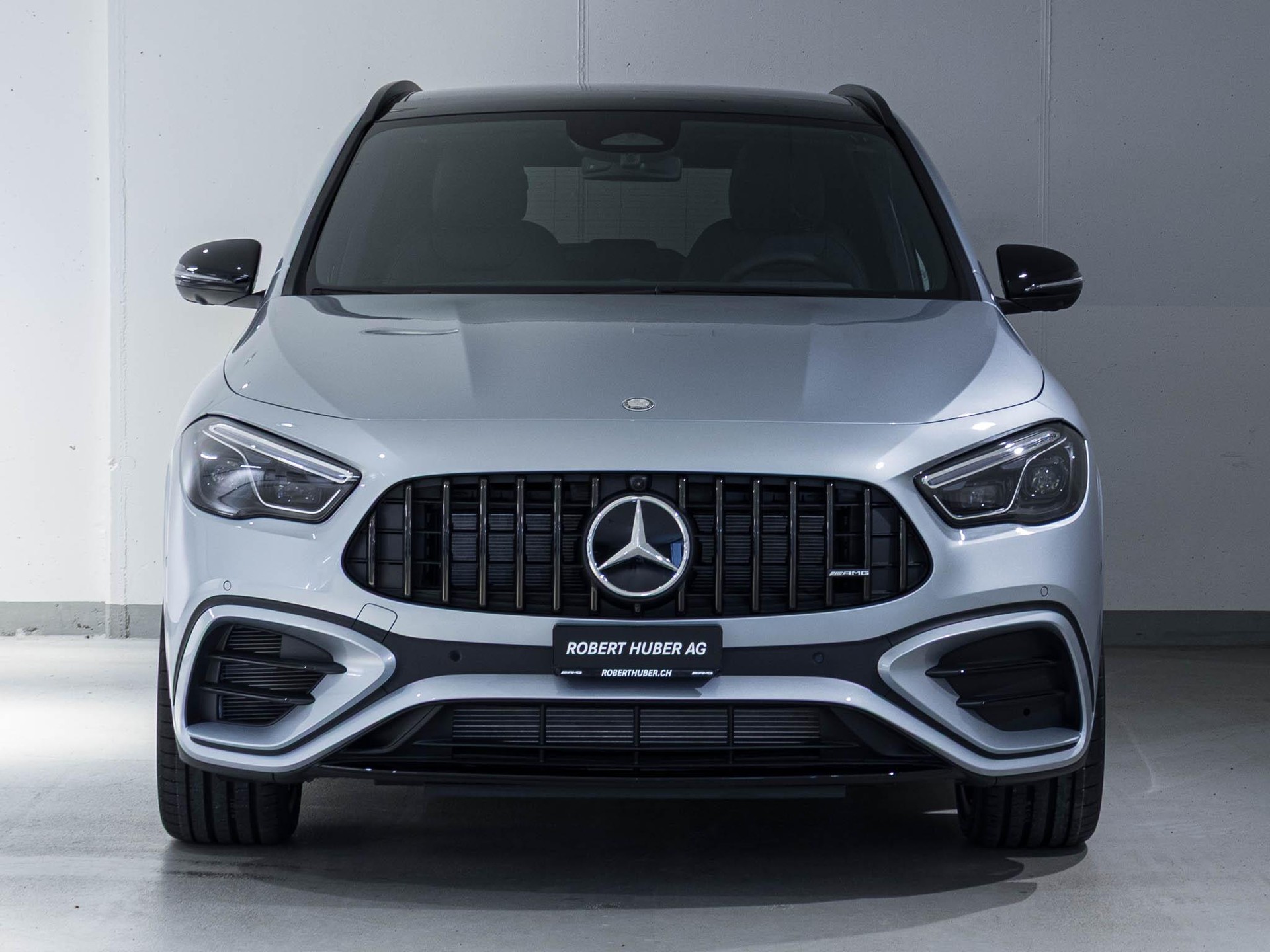 MERCEDES-BENZ GLA 45 S AMG 4MATIC+-image-2