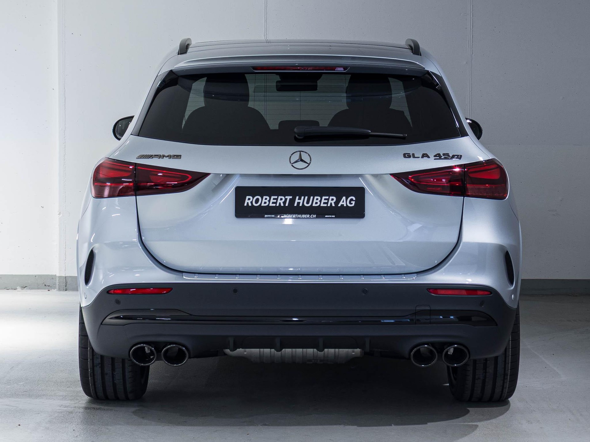 MERCEDES-BENZ GLA 45 S AMG 4MATIC+-image-5