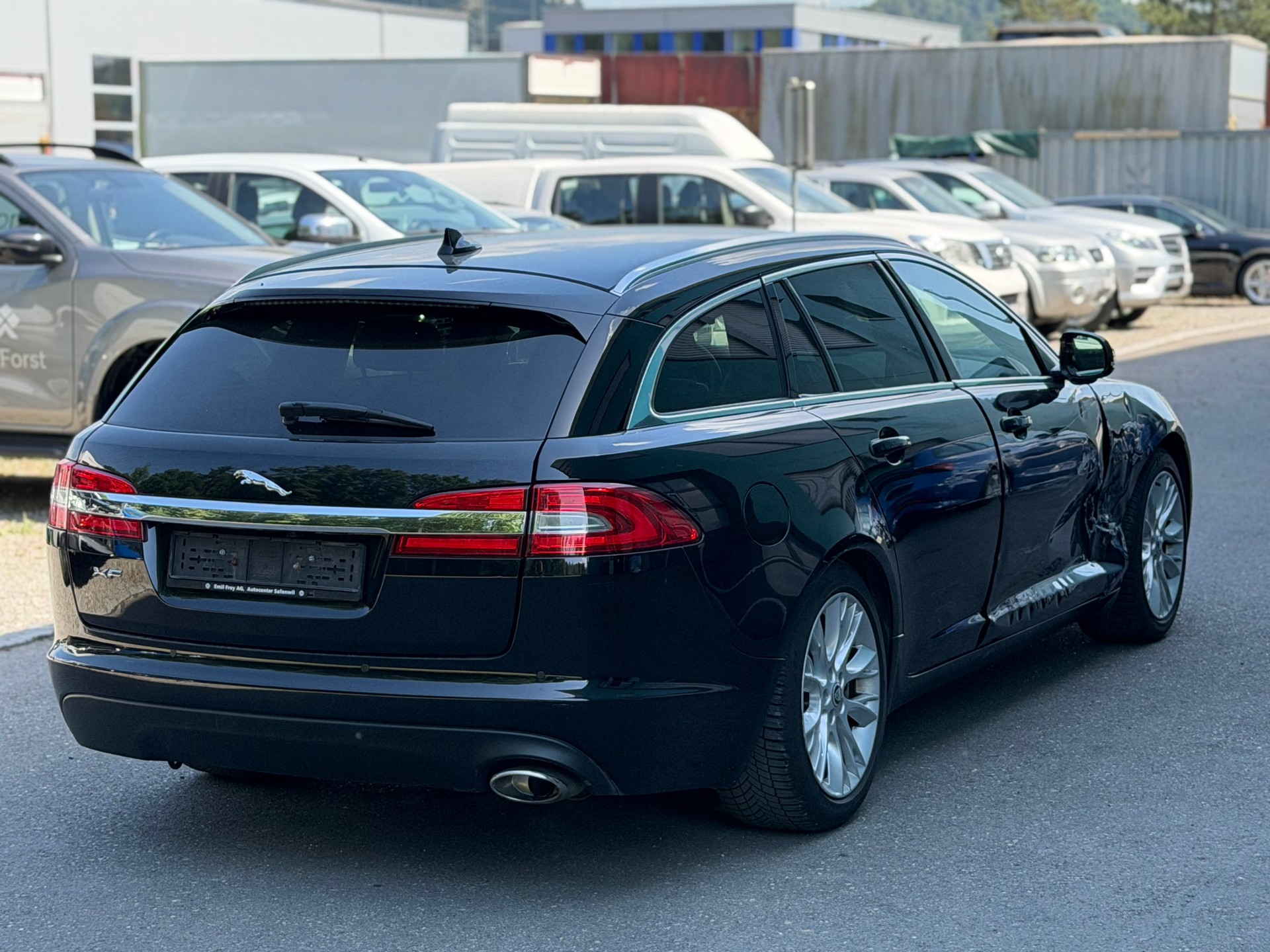 JAGUAR XF Sportbrake 2.2d Luxury-image-5