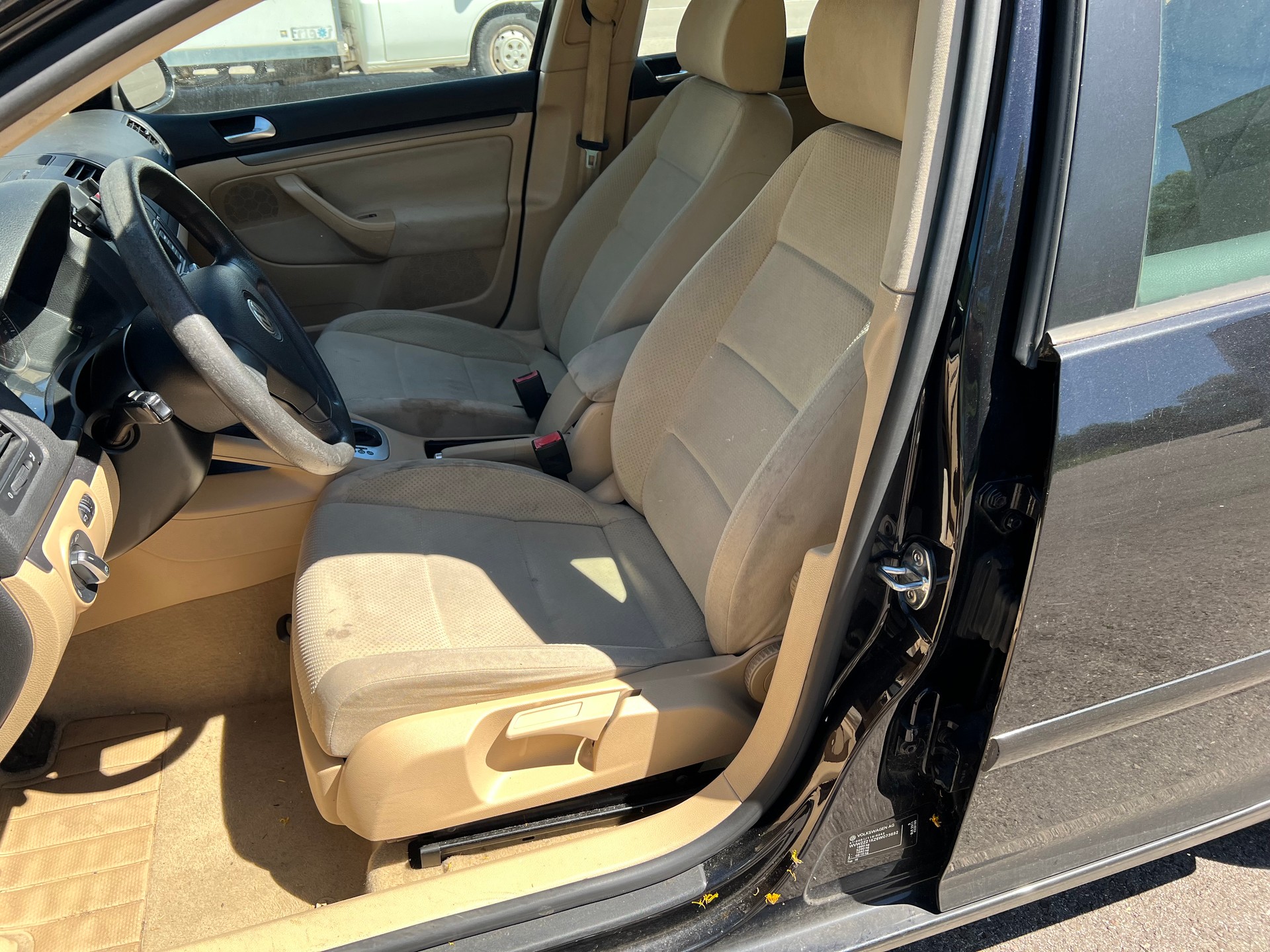 VW Golf 2.0 FSI Comfortline-image-7