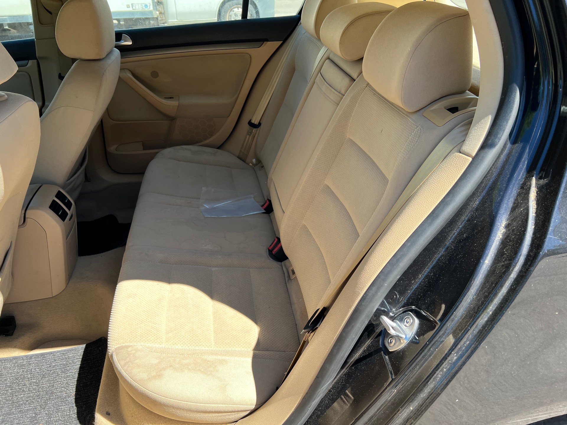 VW Golf 2.0 FSI Comfortline-image-8