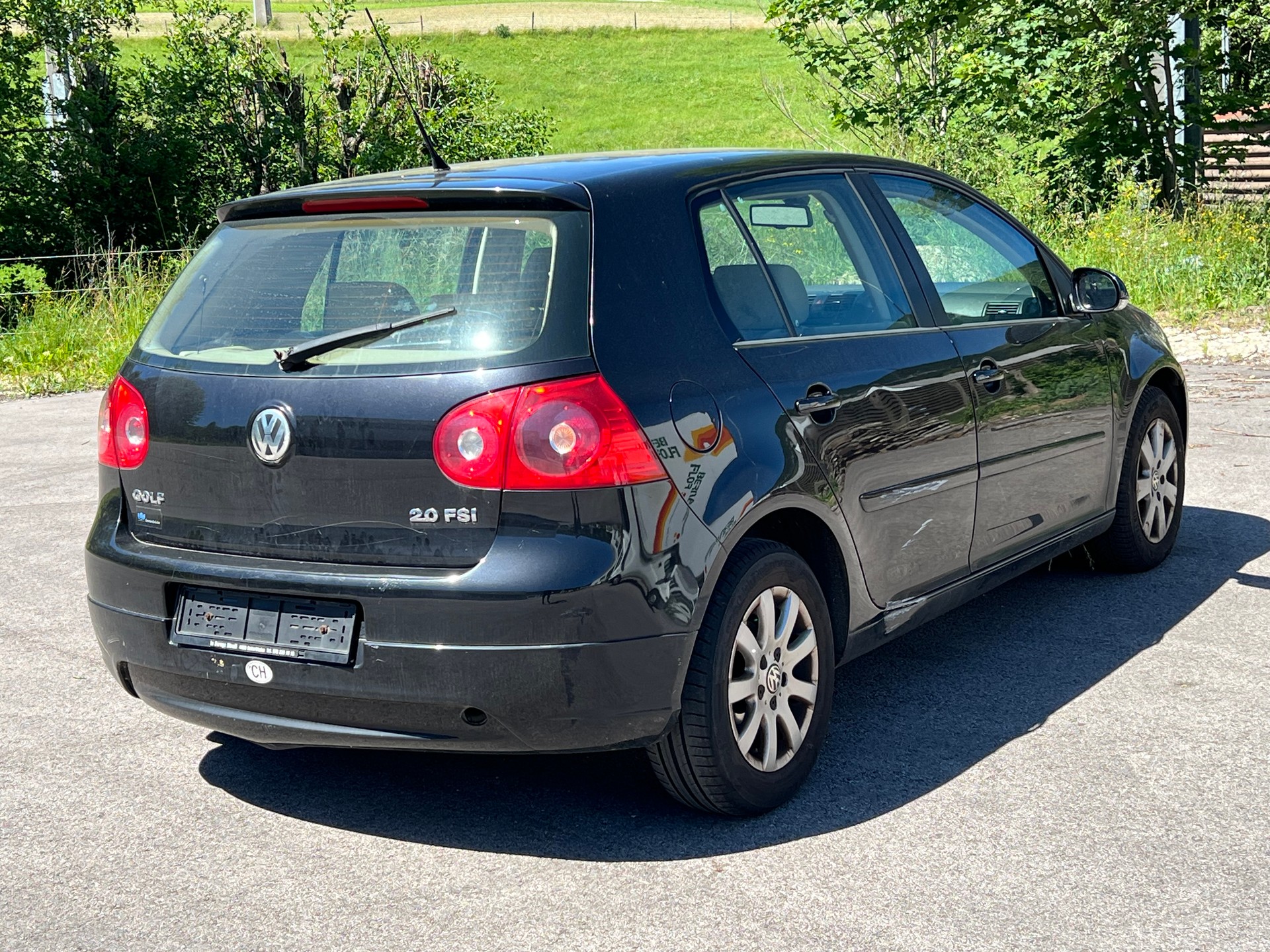 VW Golf 2.0 FSI Comfortline-image-3