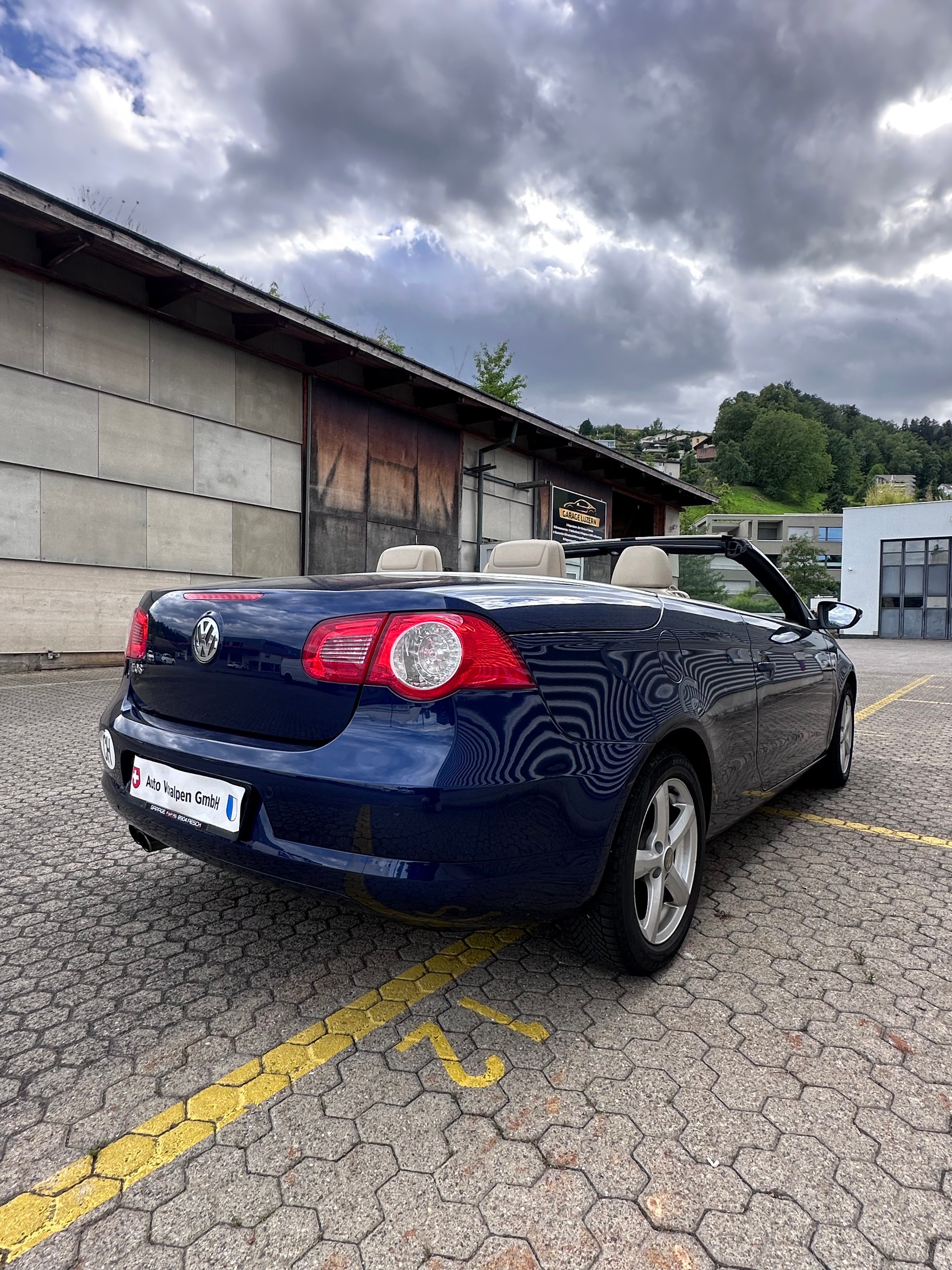 VW Eos 2.0 FSI Turbo White Night DSG-image-6