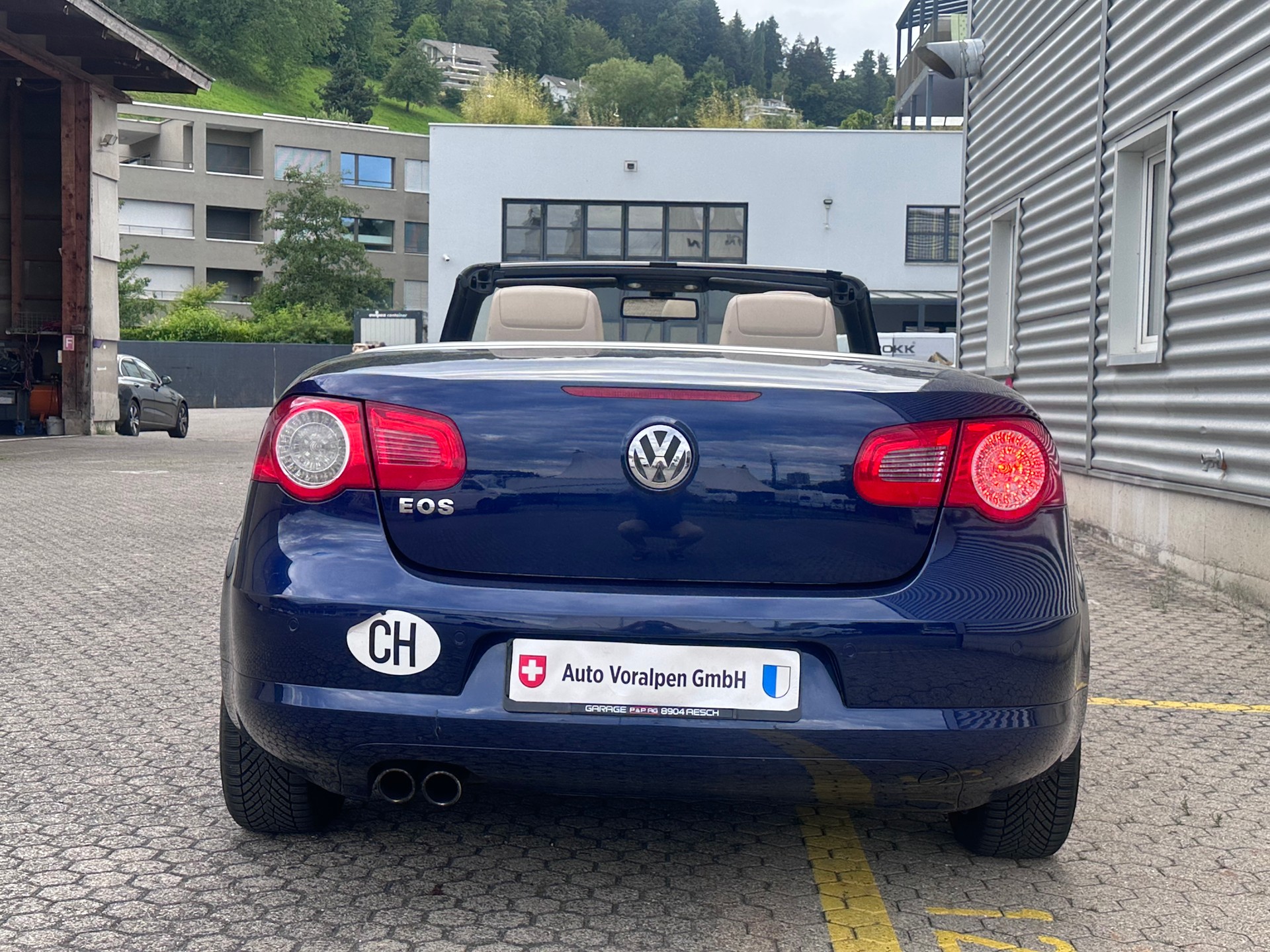 VW Eos 2.0 FSI Turbo White Night DSG-image-4
