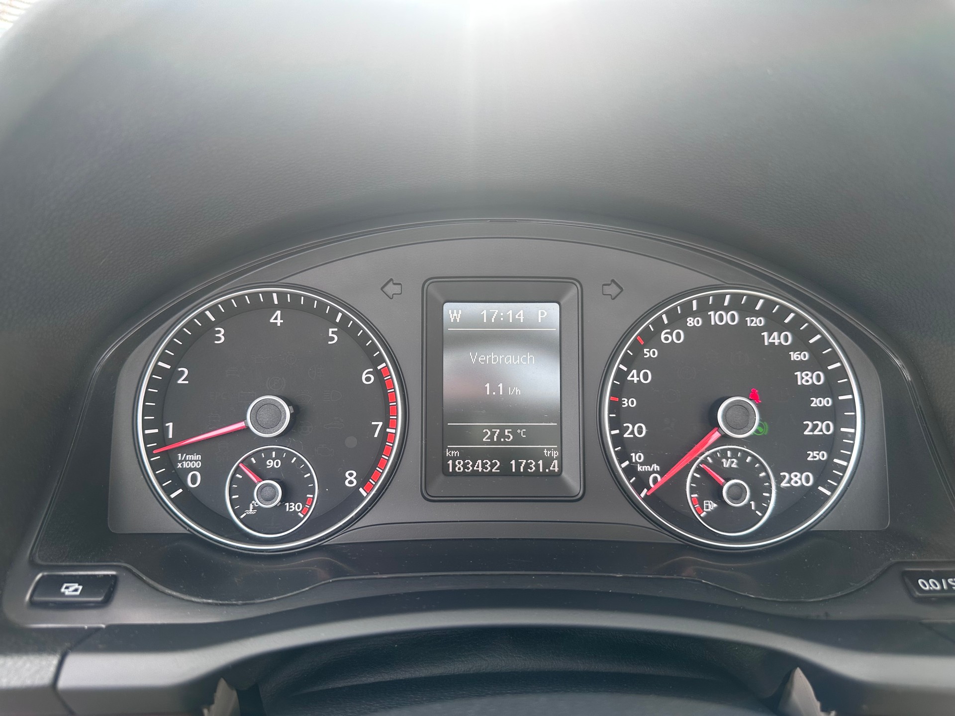 VW Eos 2.0 FSI Turbo White Night DSG-image-14