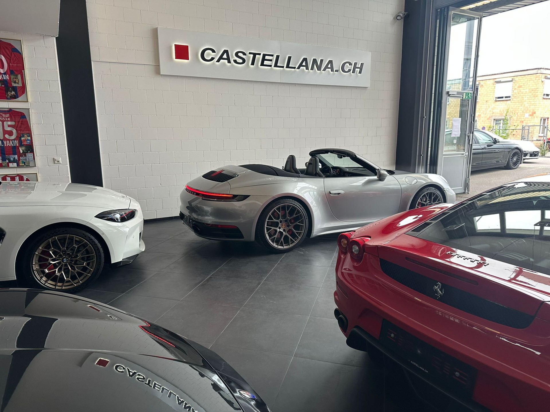 PORSCHE 911 Carrera S Cabriolet-image-6