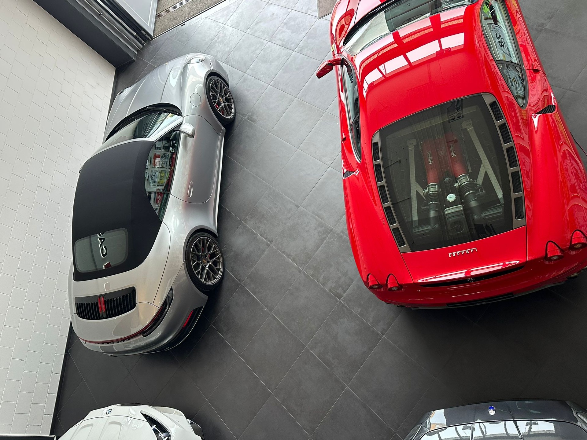 PORSCHE 911 Carrera S Cabriolet-image-13