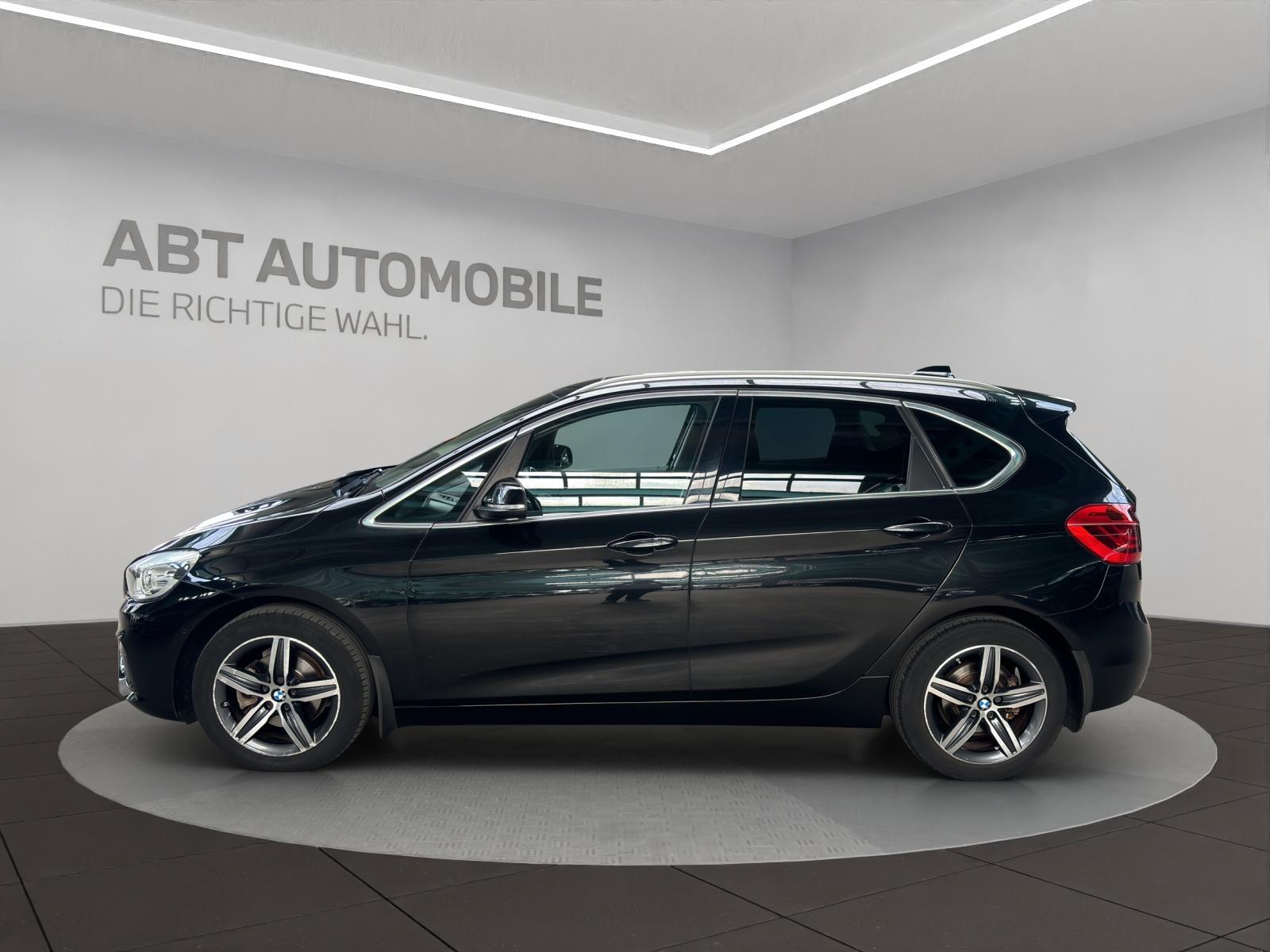 BMW 218i Active Tourer-image-2