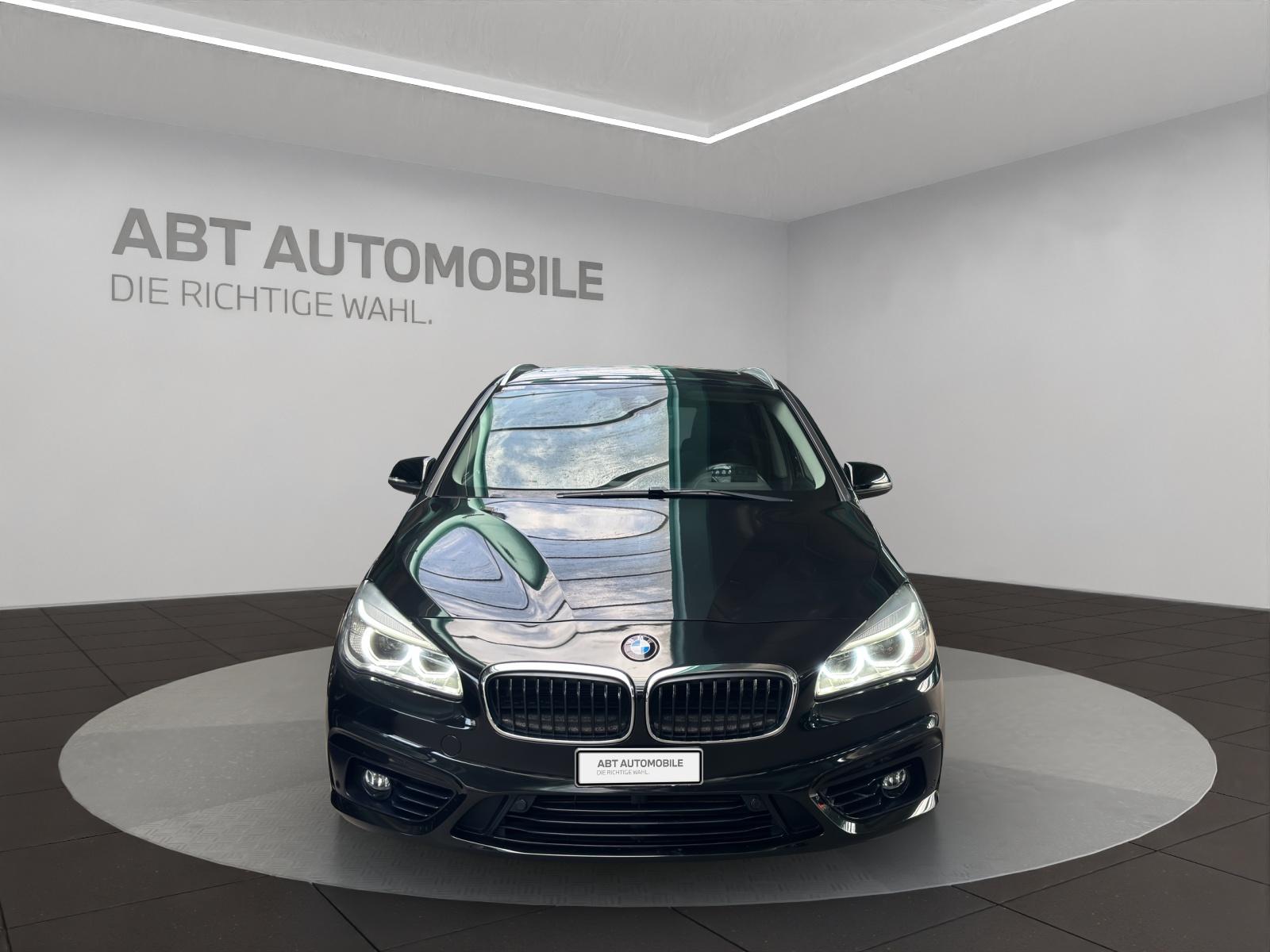 BMW 218i Active Tourer-image-1