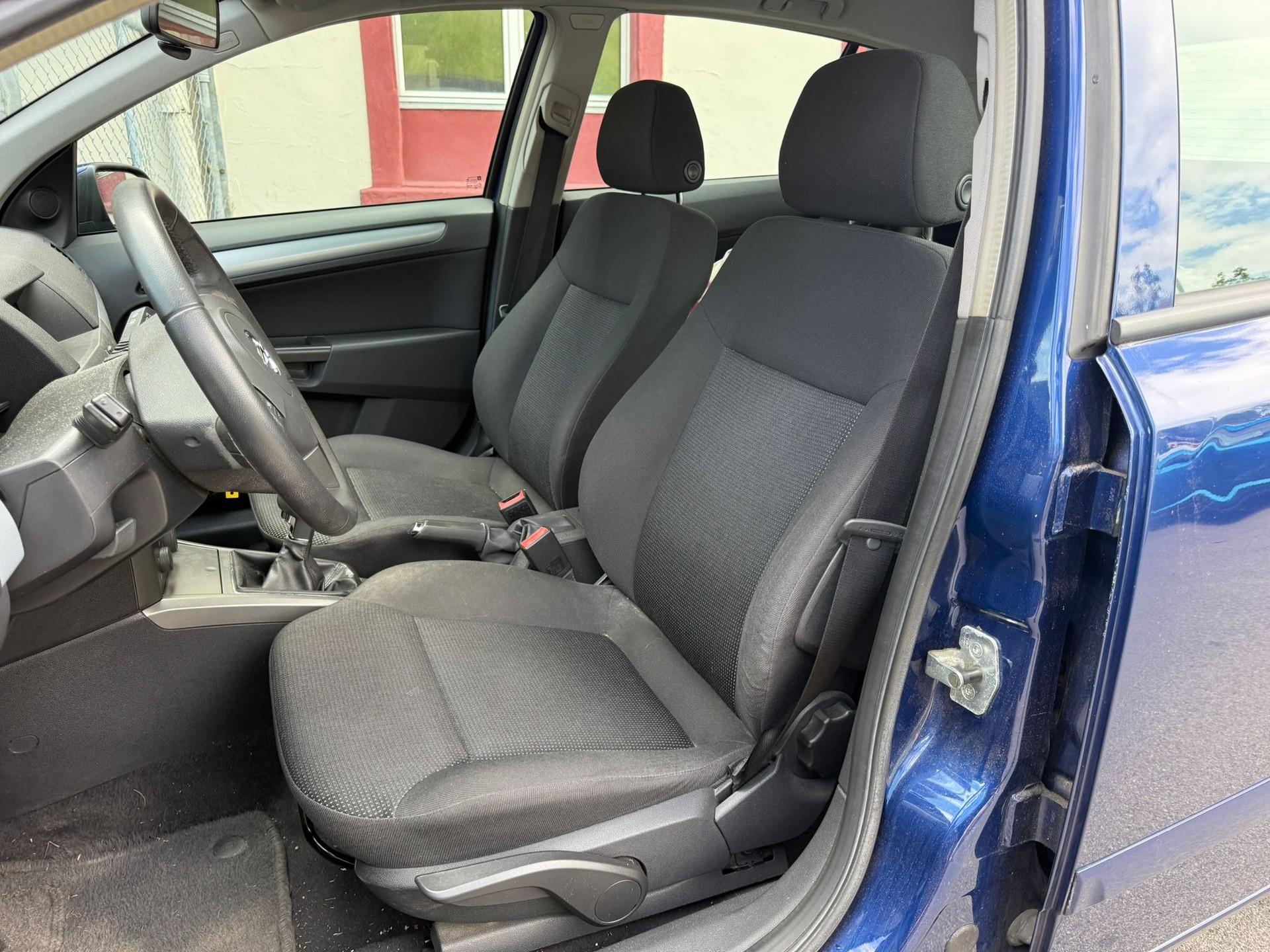 OPEL Astra 1.8i 16V Enjoy-image-6