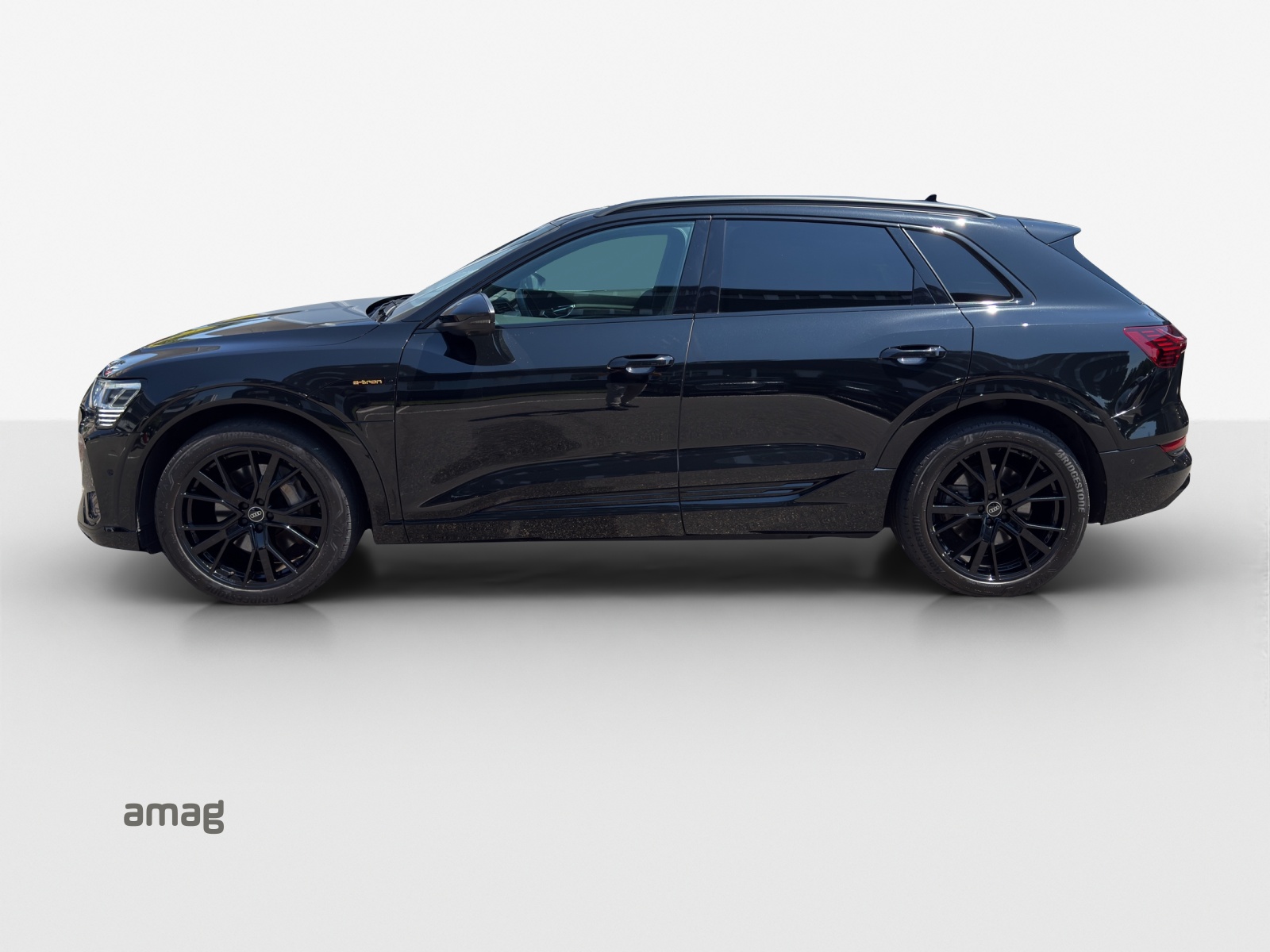 AUDI e-tron 55 S Line Black Edition quattro-image-1