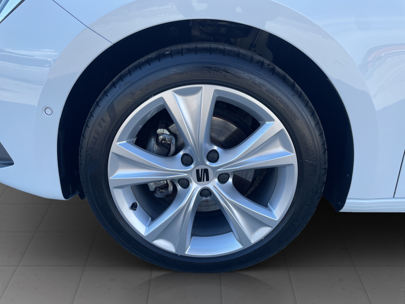 SEAT Leon 1.5 eTSI mHEV DSG FR-image-15